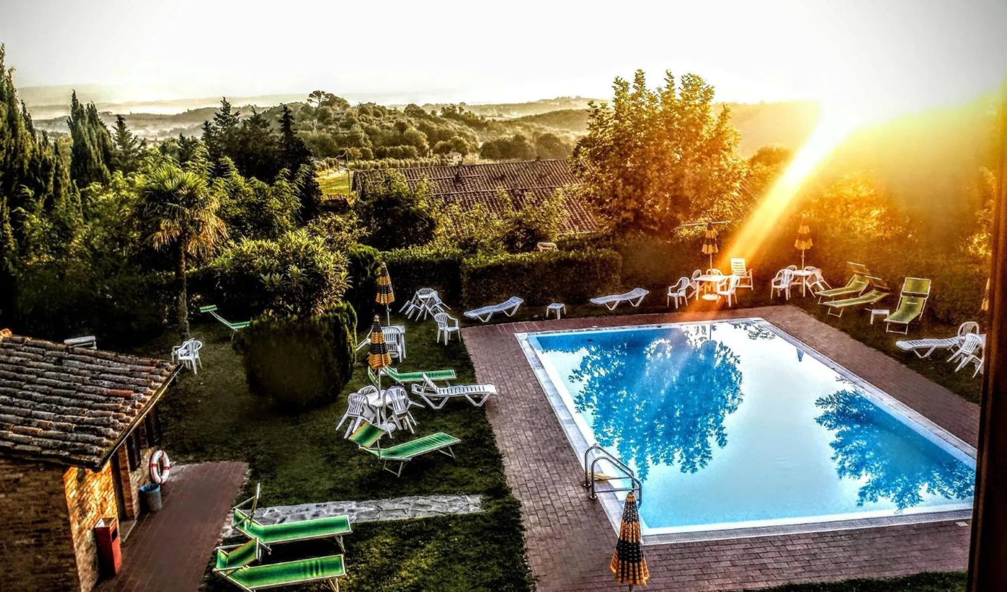 Agriturismo Palazzo Bandino - Wine cellar, on reservation restaurant and spa