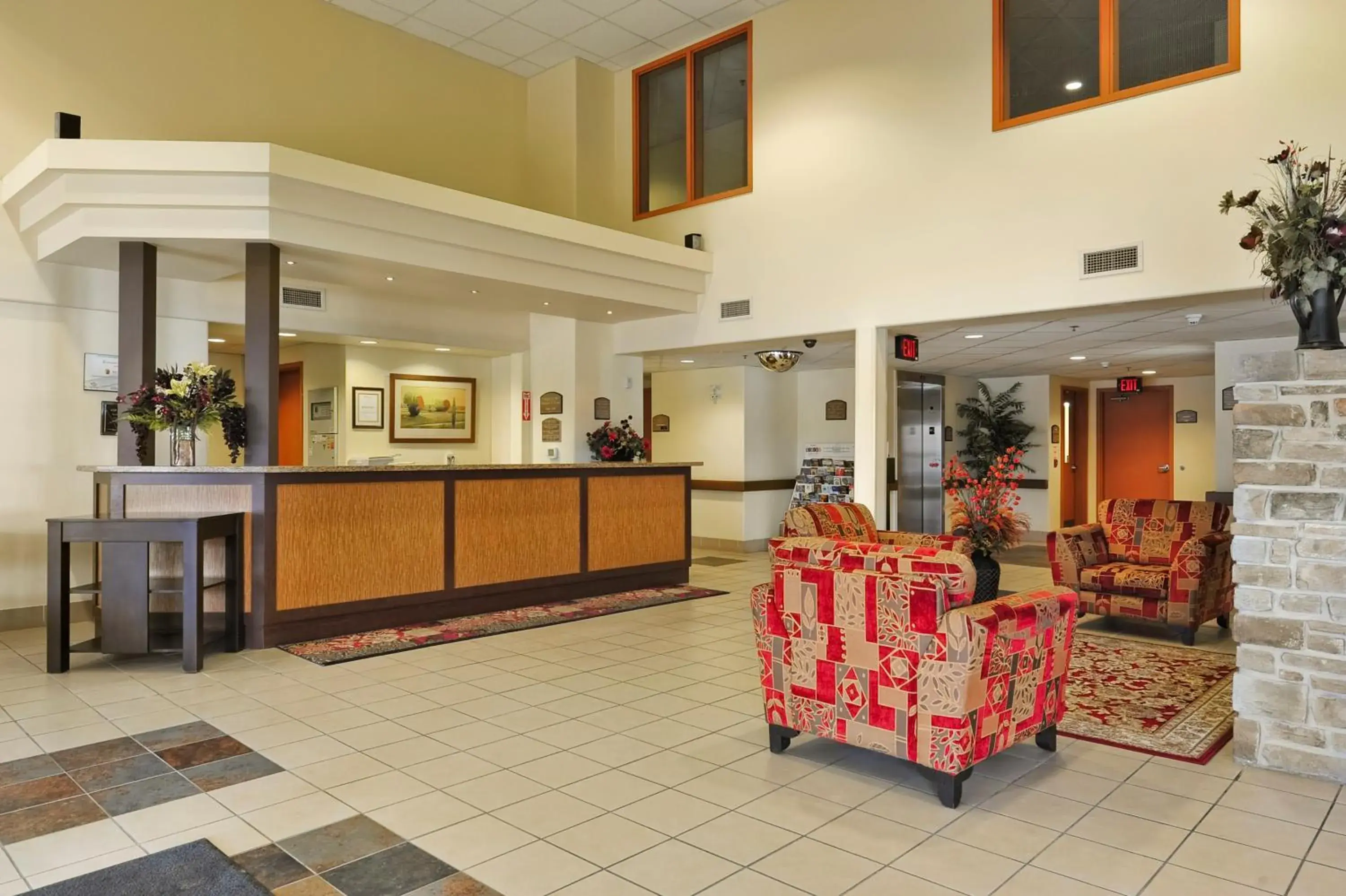 Lobby or reception in Super 8 by Wyndham Barrie South Lobby or reception in Super 8 by Wyndham Barrie South