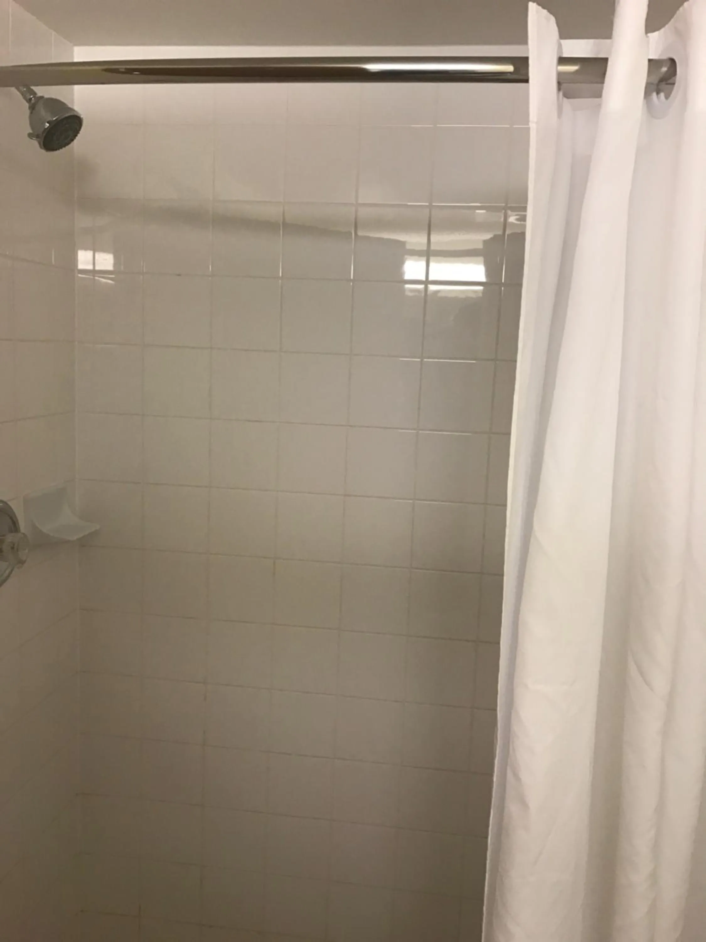 Super 8 by Wyndham Barrie South