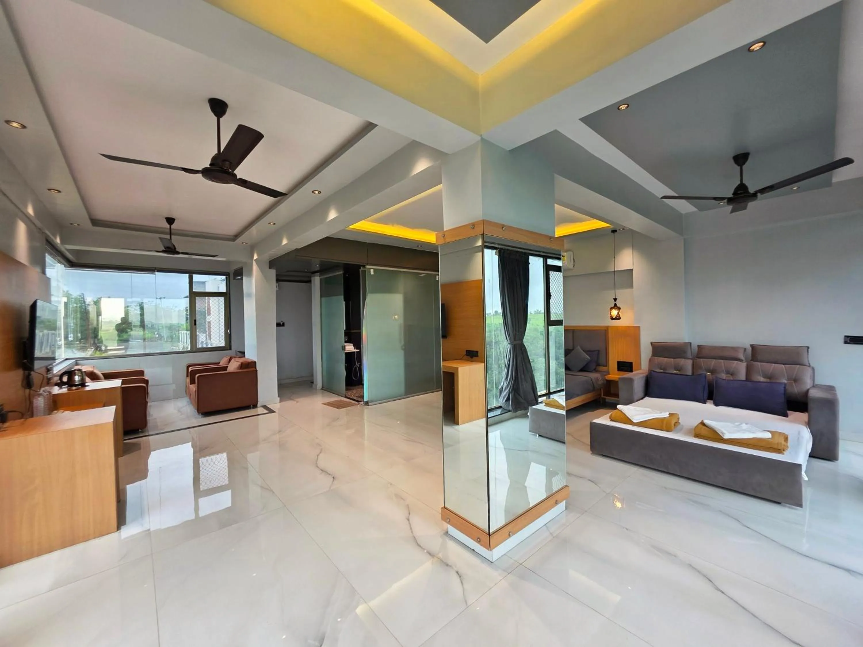 TV and multimedia in Relax Adventure Resort