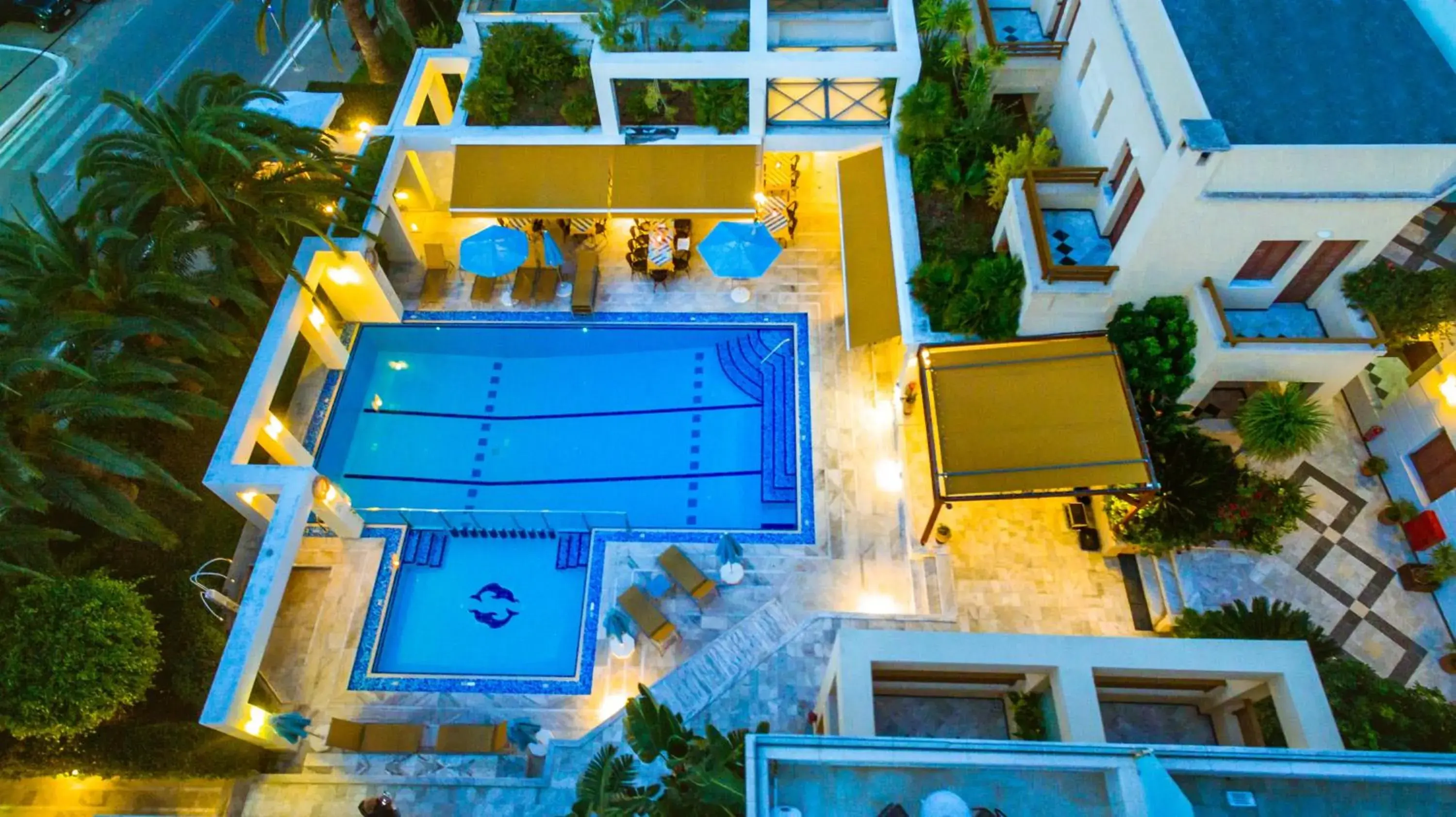 Restaurant/places to eat in Anais Collection Hotels & Suites Restaurant/places to eat in Anais Collection Hotels & Suites