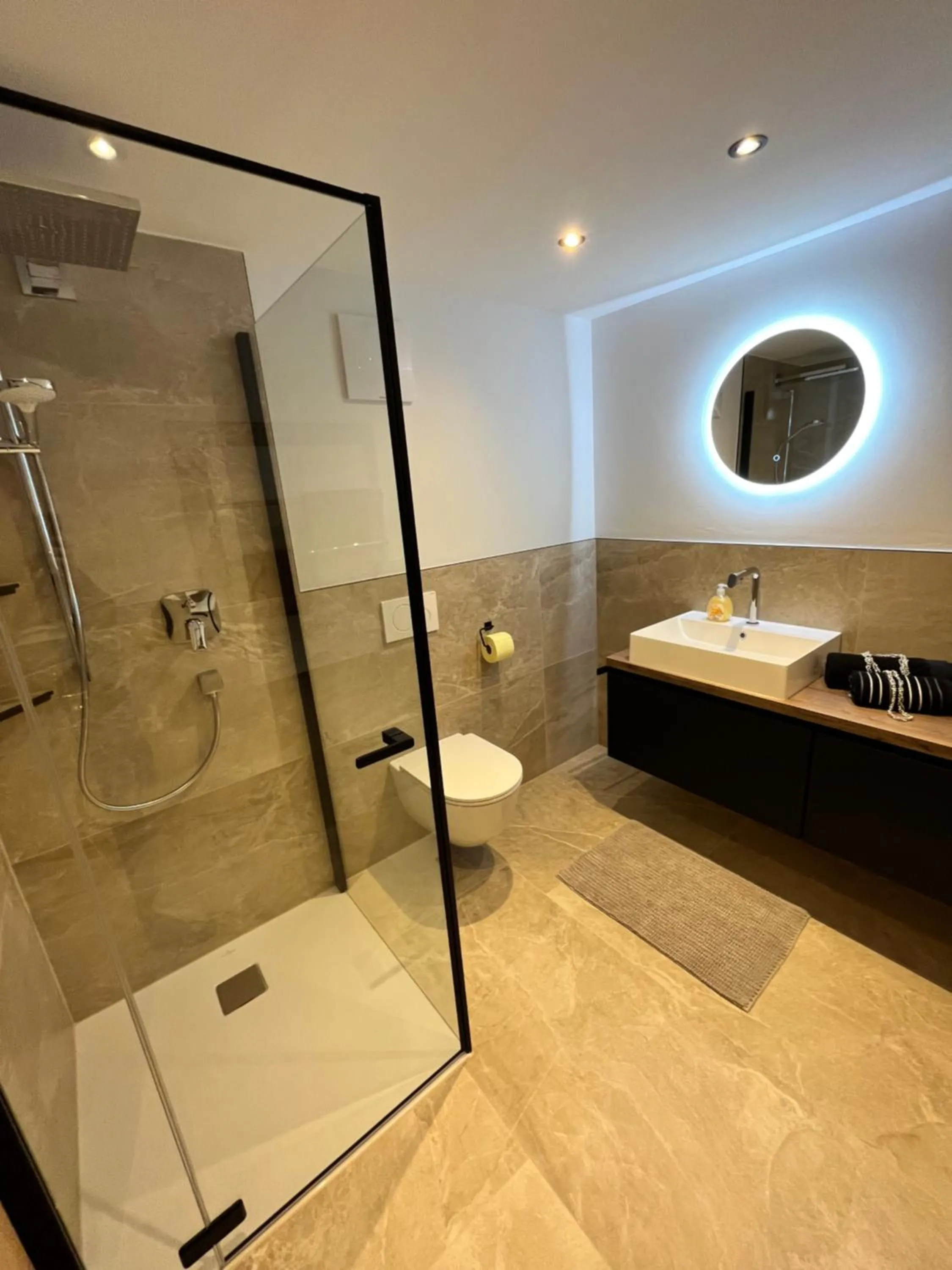 Bathroom in Appartements Zahnleiten