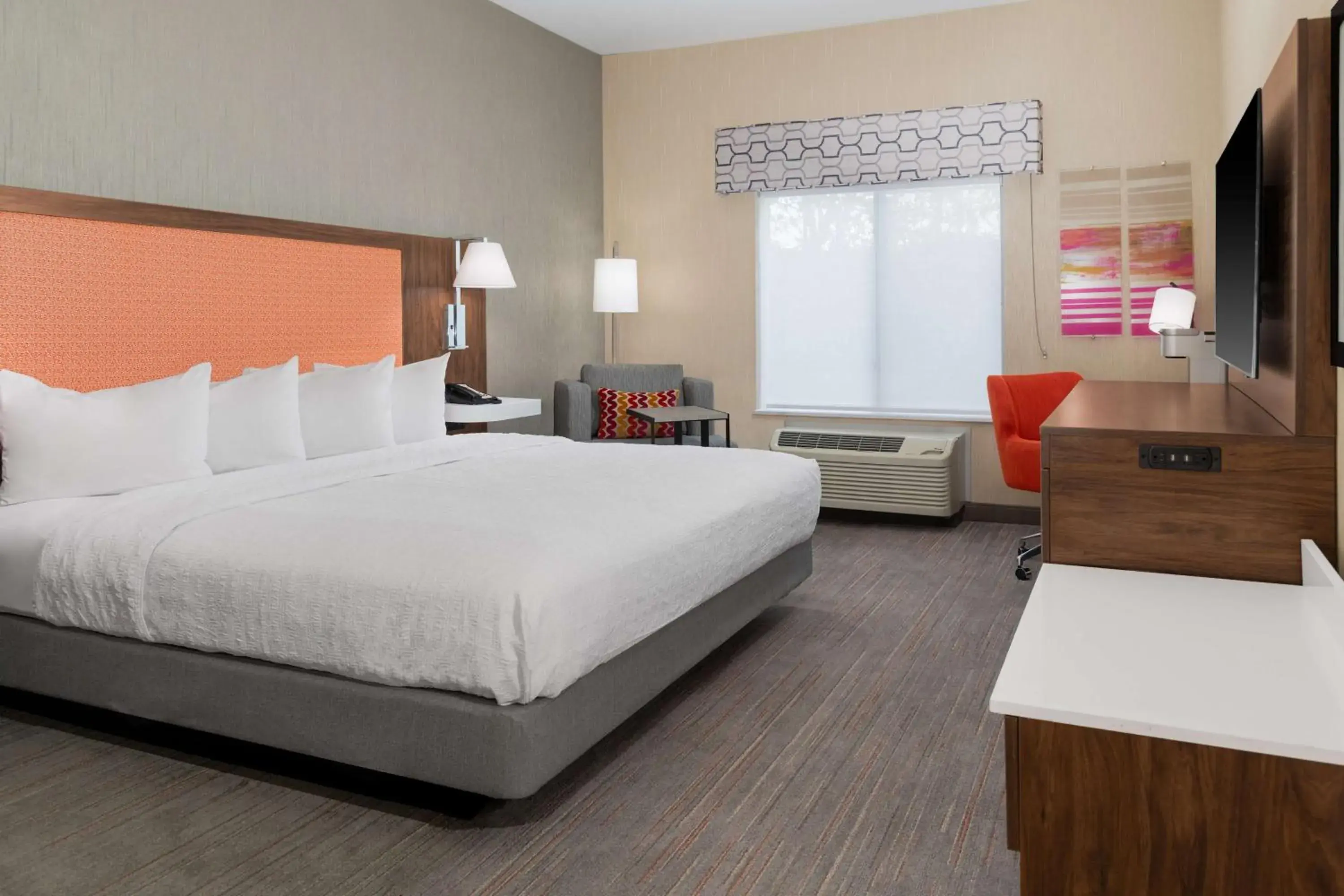 Bed in Hampton Inn & Suites Sacramento-Auburn Boulevard Bed in Hampton Inn & Suites Sacramento-Auburn Boulevard