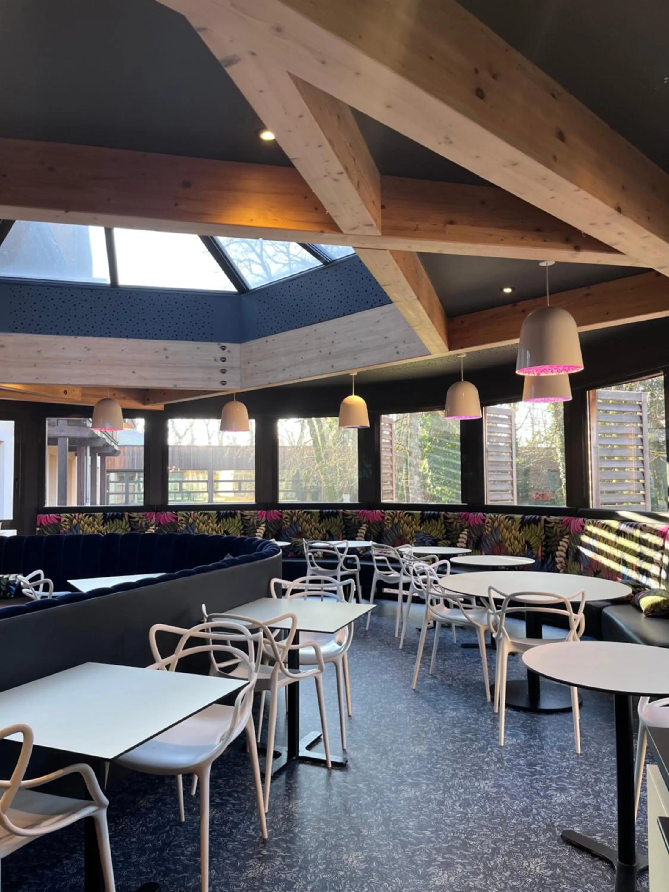 Breakfast in Le Bois Dormant-Hôtel Restaurant & Spa Logis Hôtel