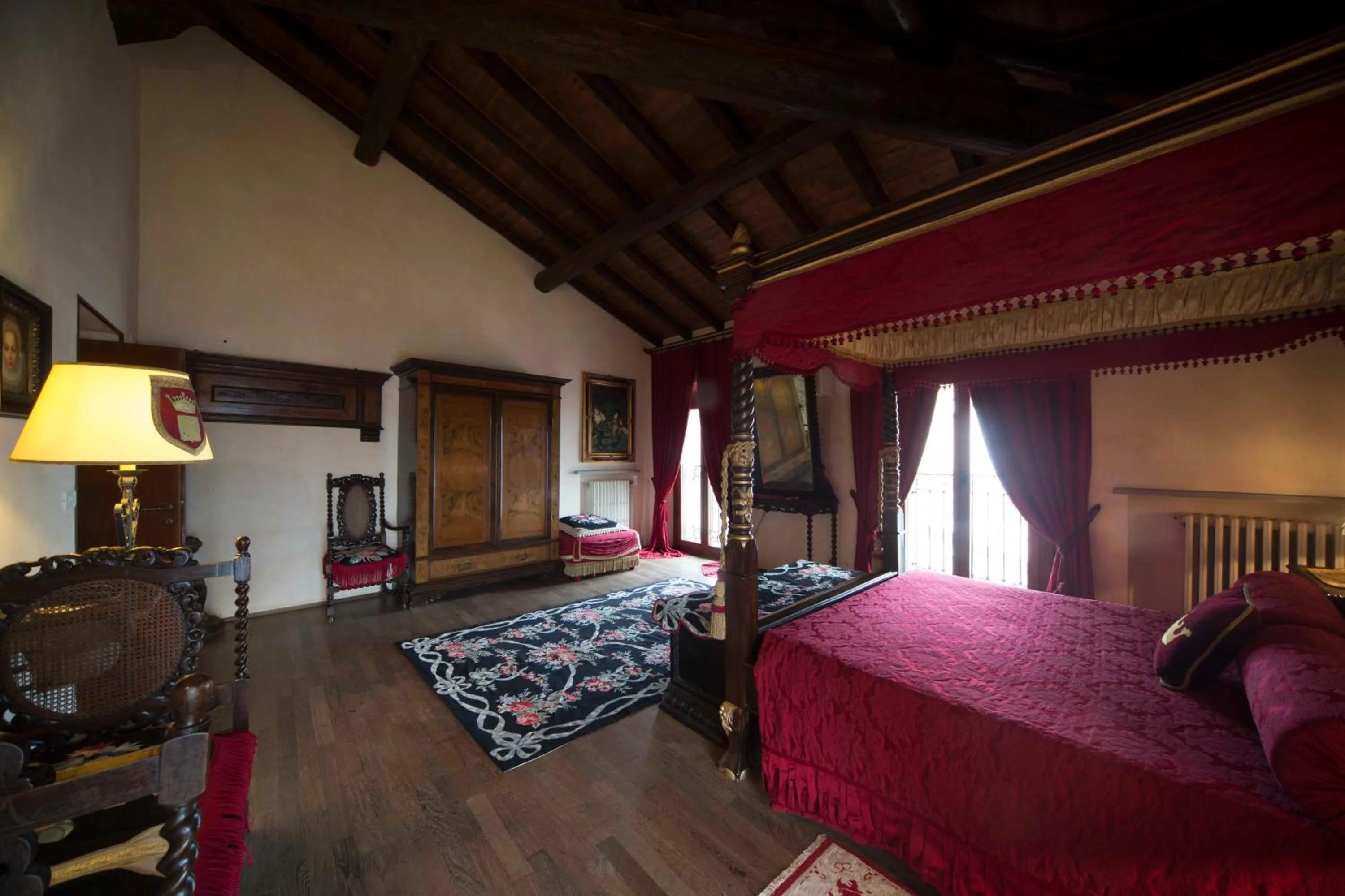 Bed in Hotel Castello Di Vigoleno