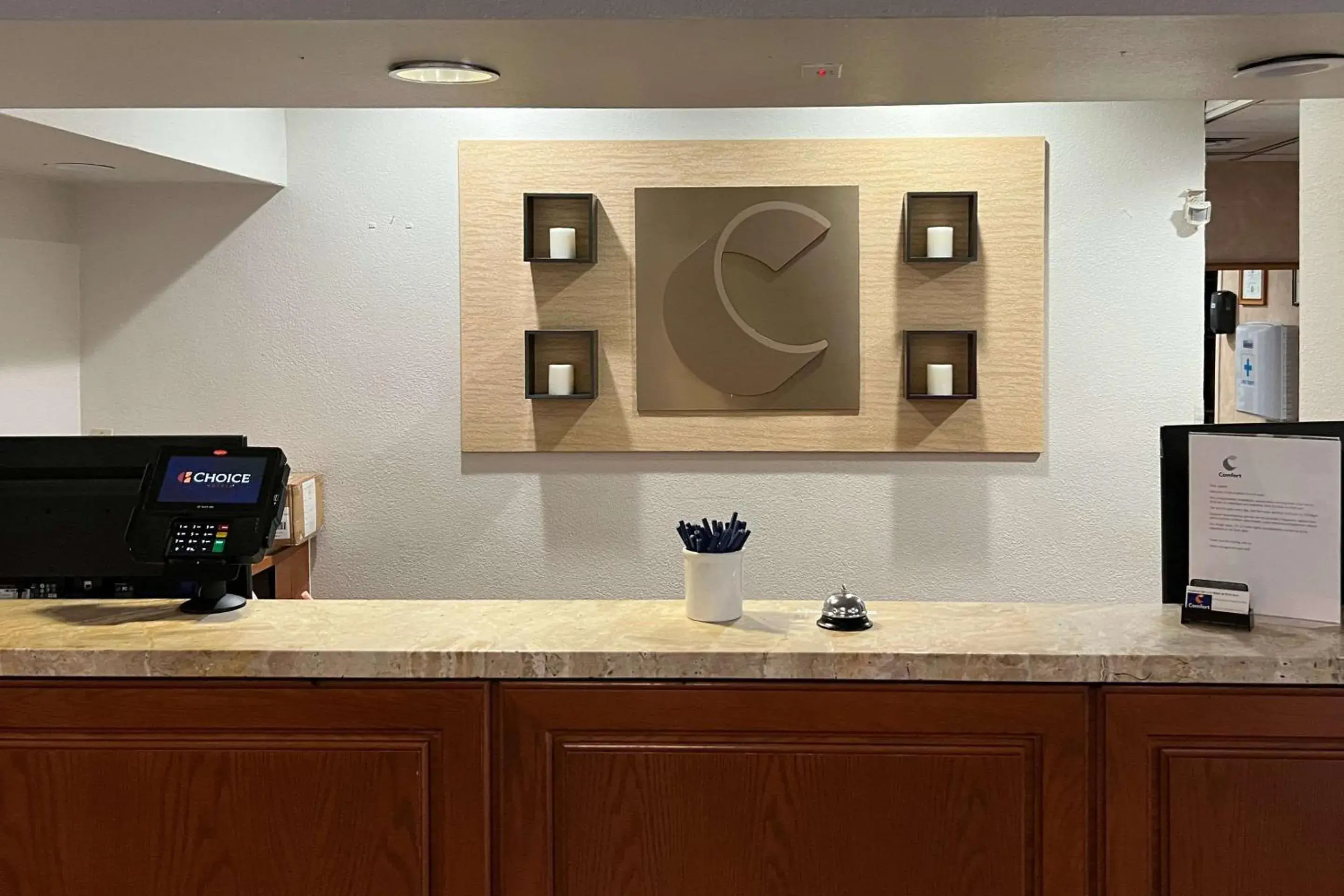 Lobby or reception in Comfort Inn I-10 West at 51st Ave Lobby or reception in Comfort Inn I-10 West at 51st Ave