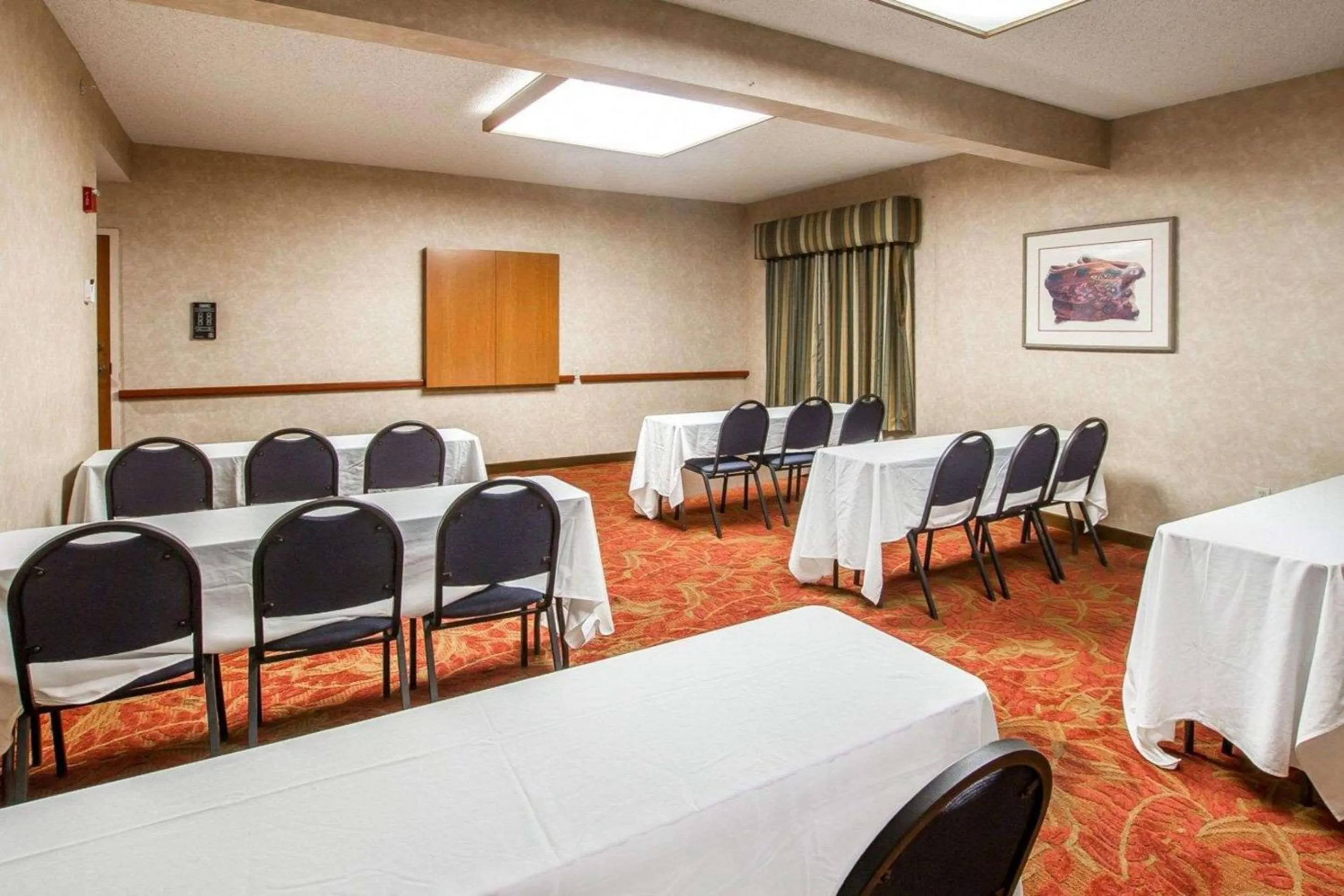 On site in Comfort Inn I-10 West at 51st Ave