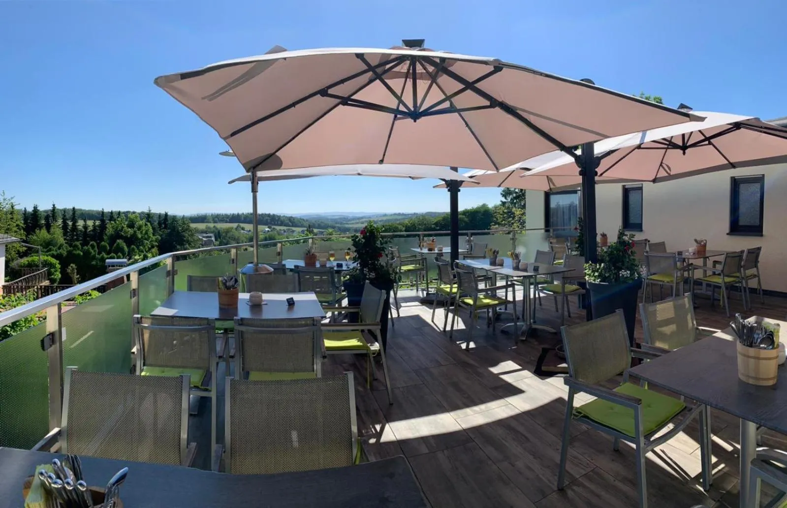 Restaurant/places to eat in Landhotel Fernblick