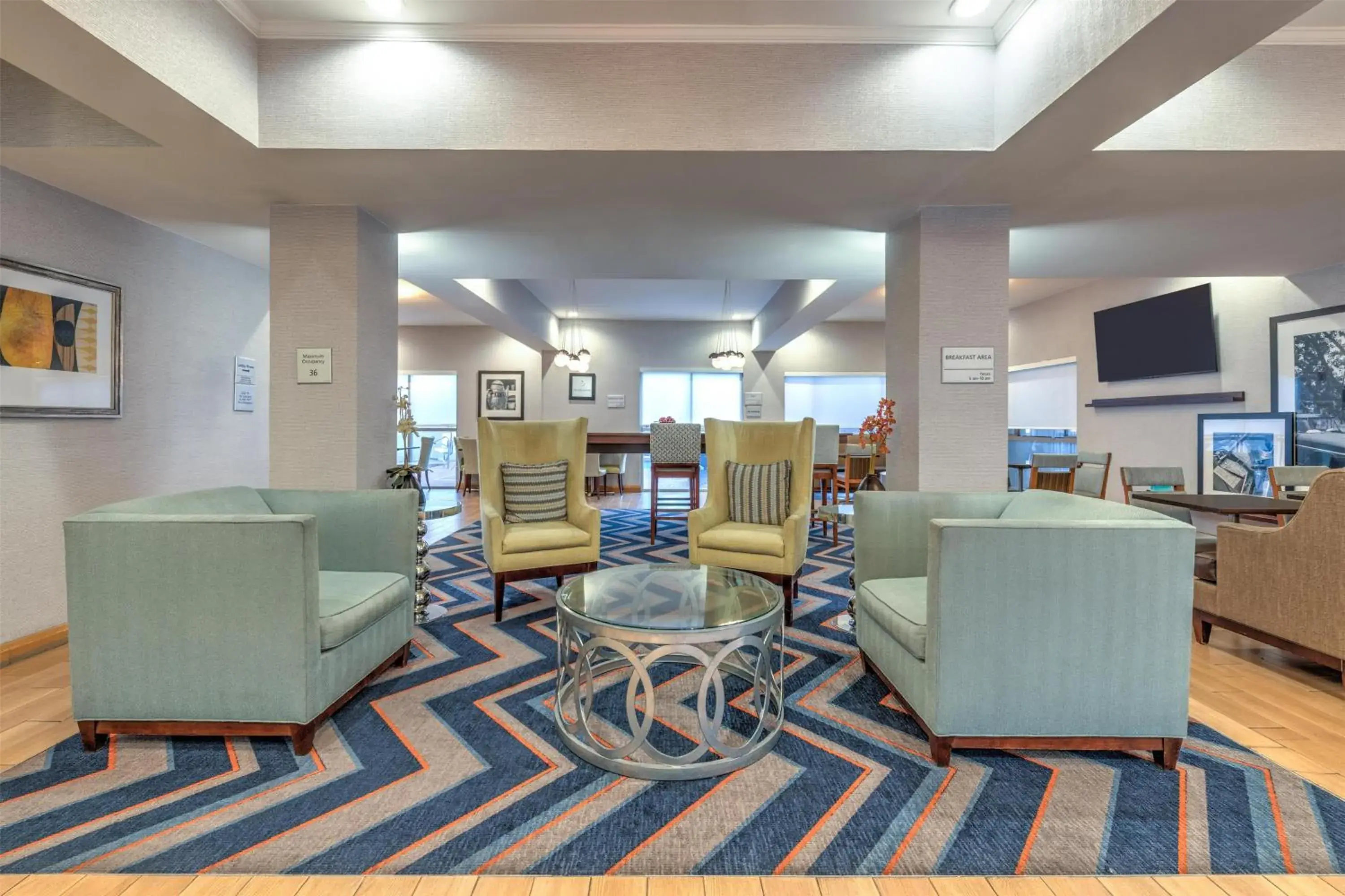 Lobby or reception in Hampton Inn Phoenix Midtown Downtown Area Lobby or reception in Hampton Inn Phoenix Midtown Downtown Area
