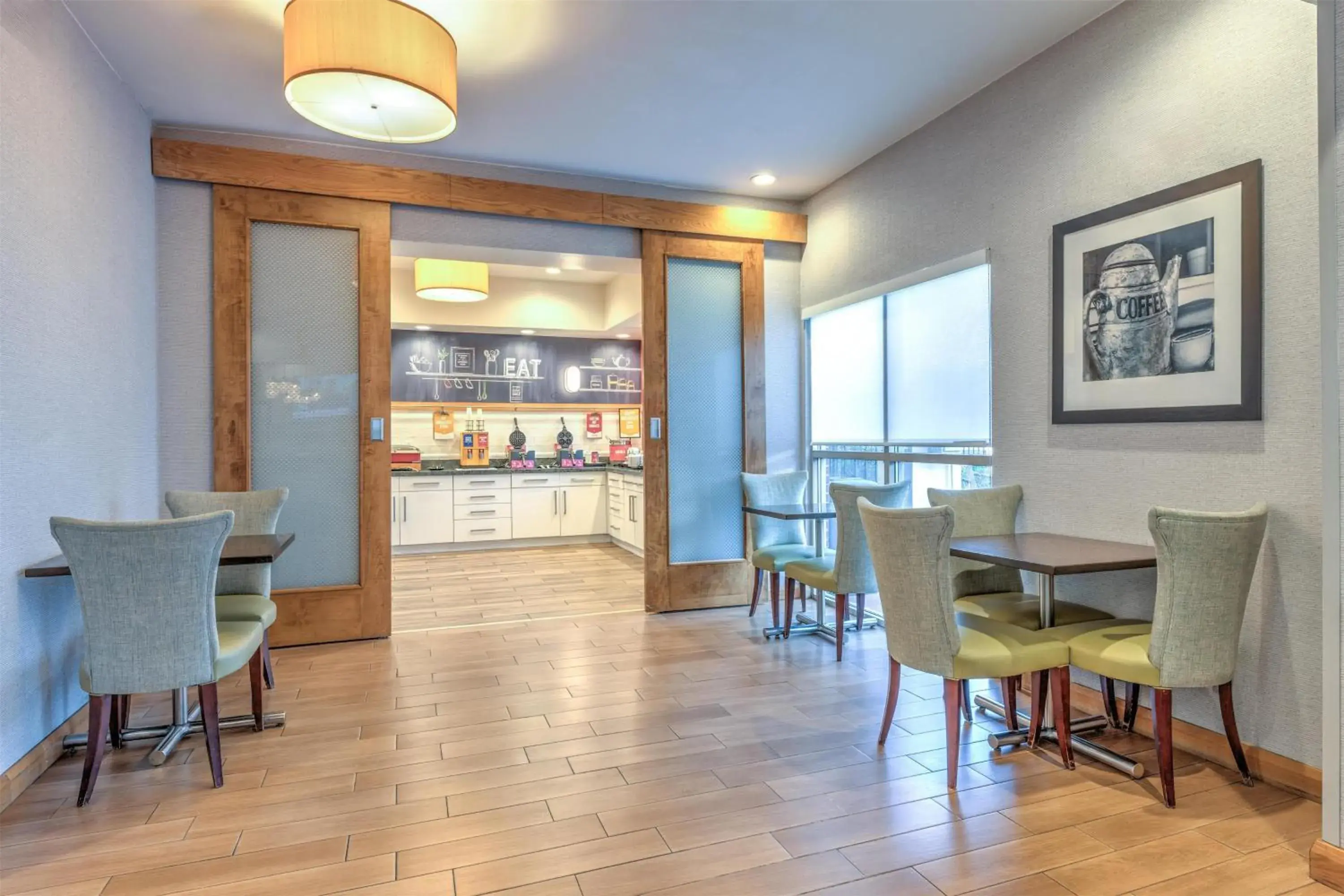 Breakfast in Hampton Inn Phoenix Midtown Downtown Area Breakfast in Hampton Inn Phoenix Midtown Downtown Area