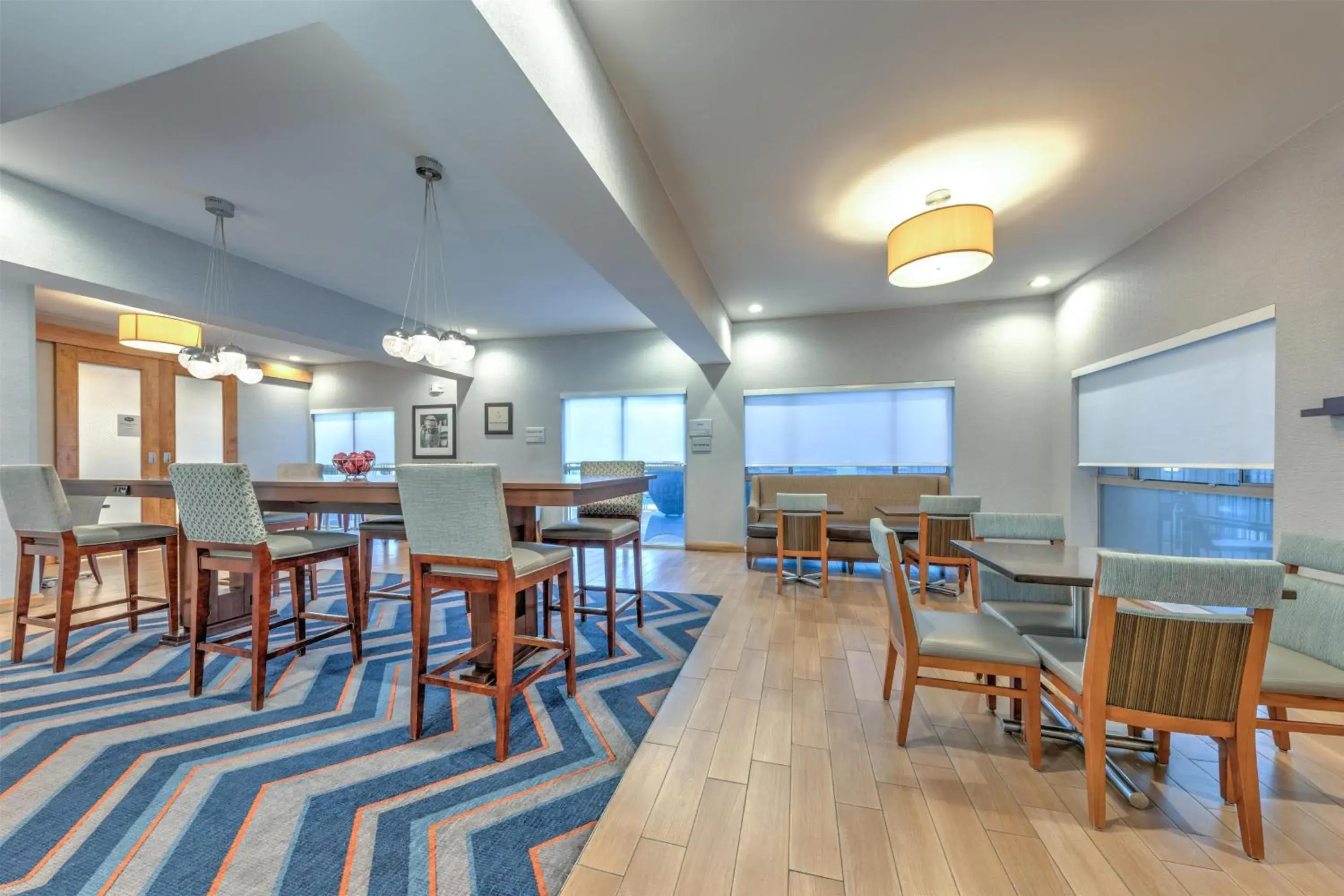 Lobby or reception in Hampton Inn Phoenix Midtown Downtown Area Lobby or reception in Hampton Inn Phoenix Midtown Downtown Area