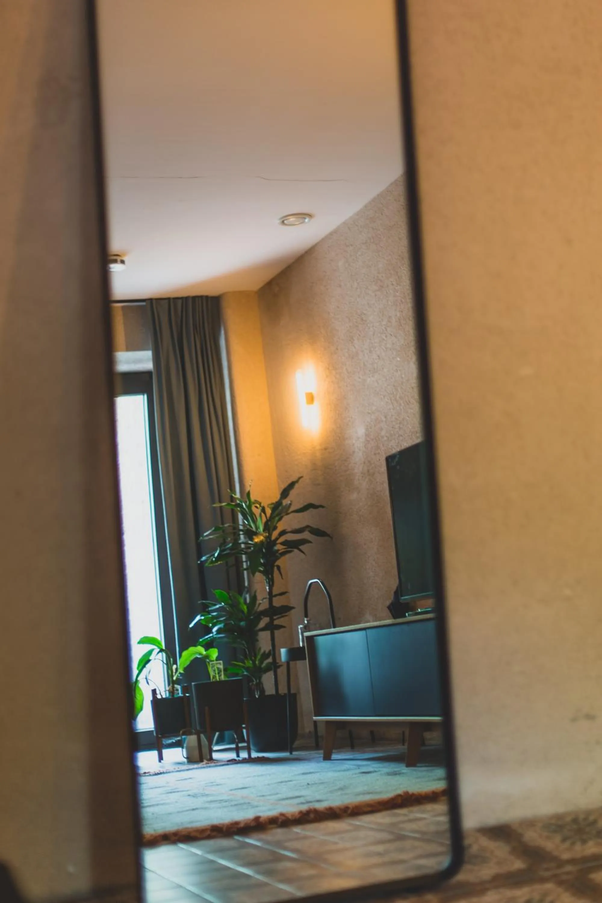 Decorative detail in The Hide