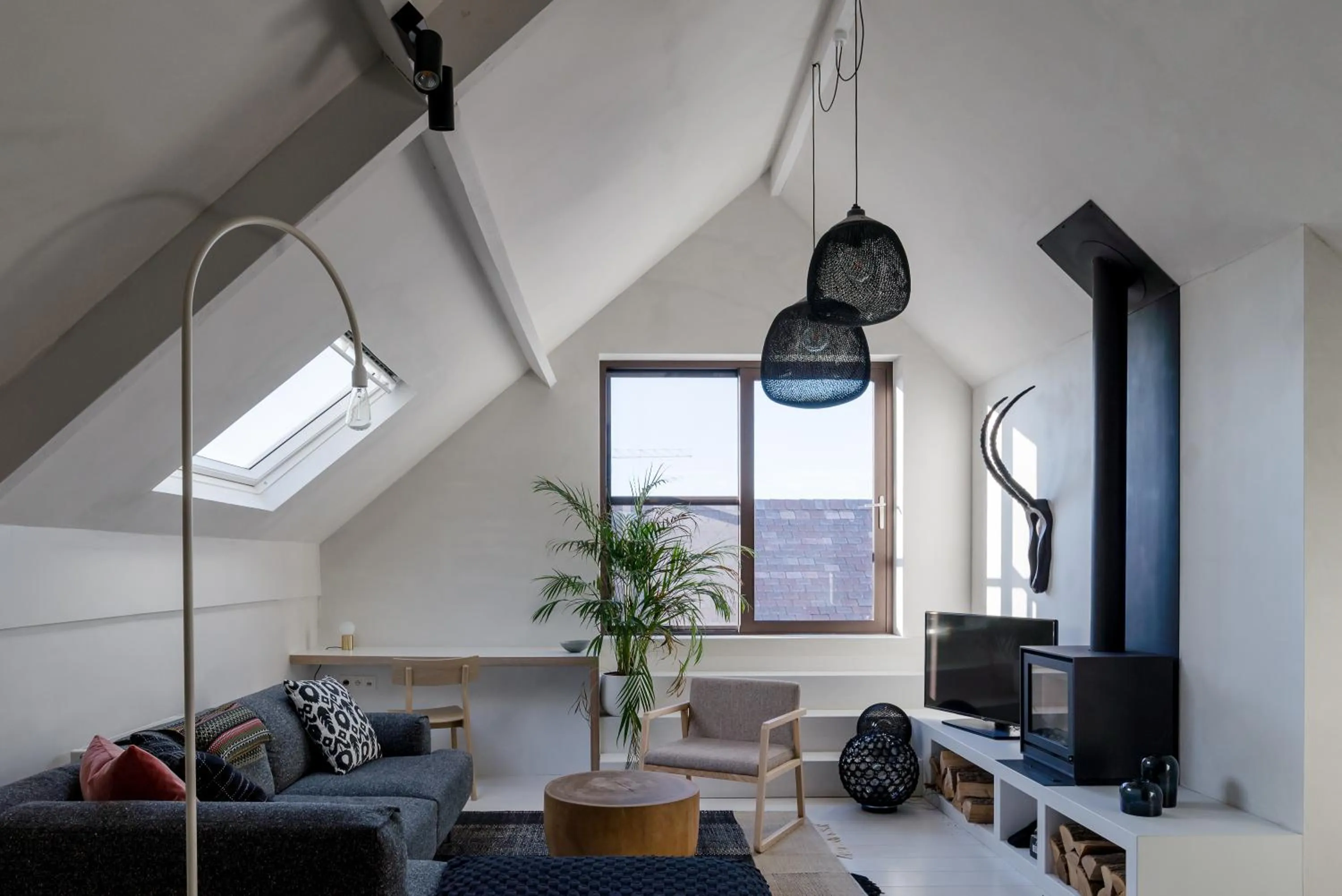 TV and multimedia in The Hide