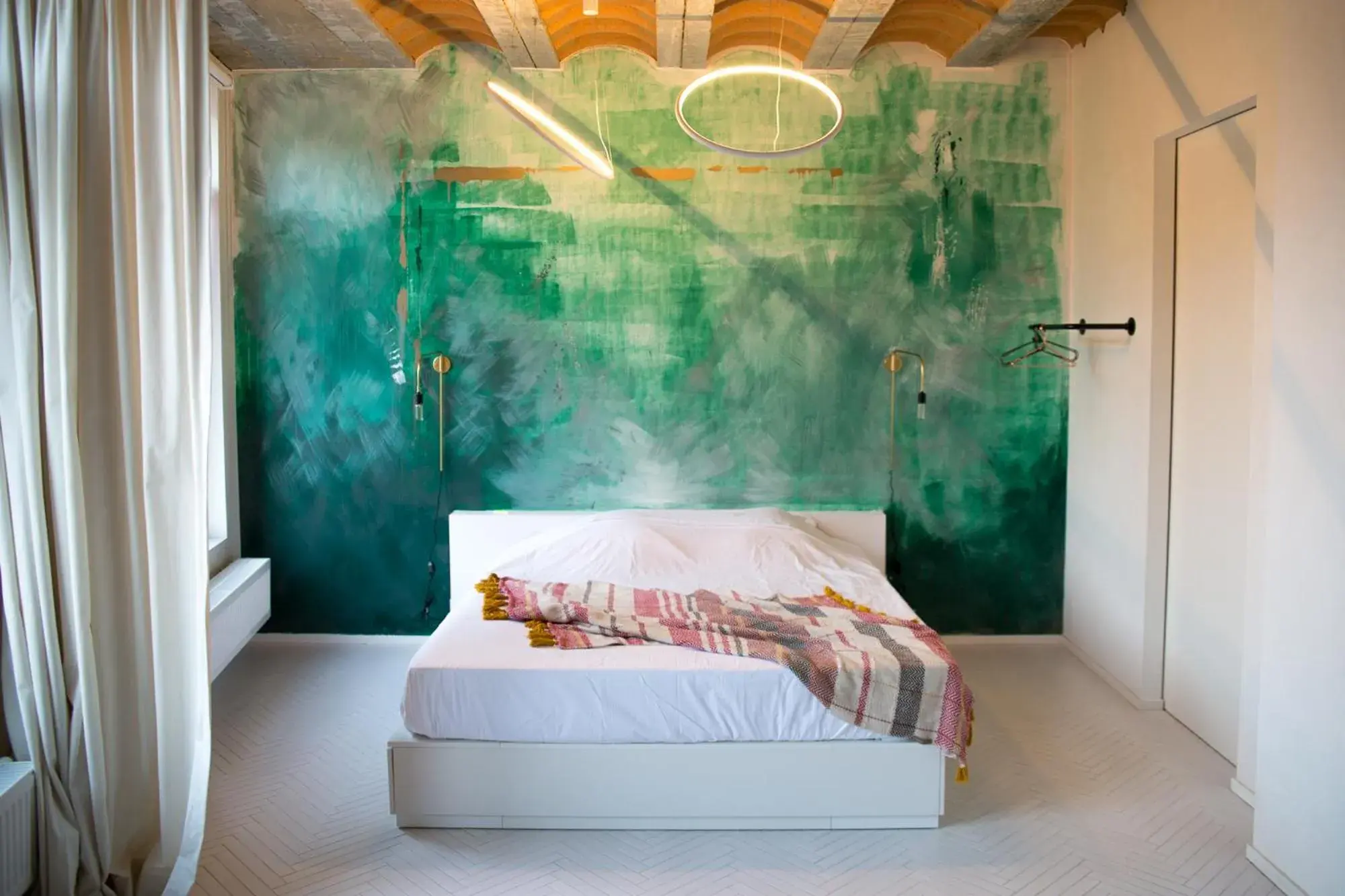 Studio Apartment in The Hide Studio Apartment in The Hide