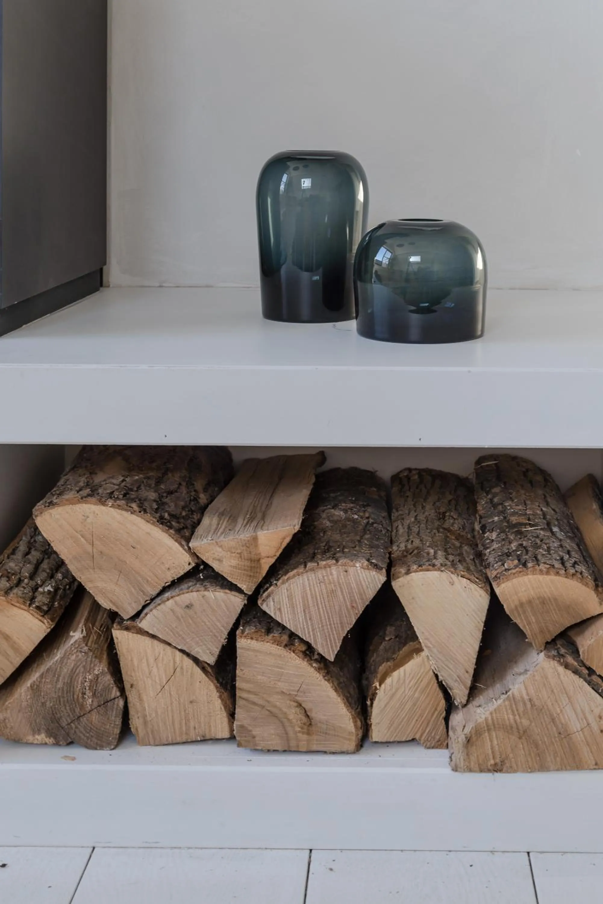 Decorative detail in The Hide