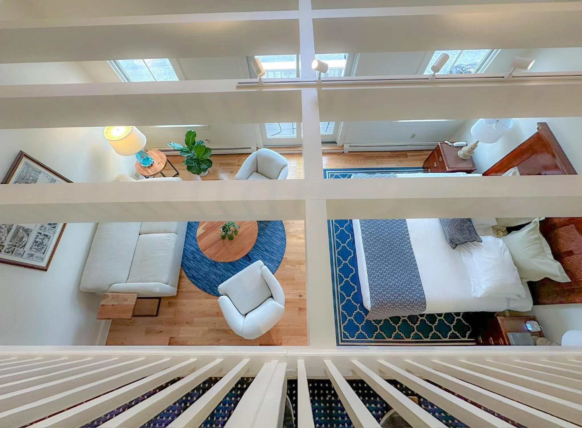 Photo of the whole room, Bed in Harborside Inn