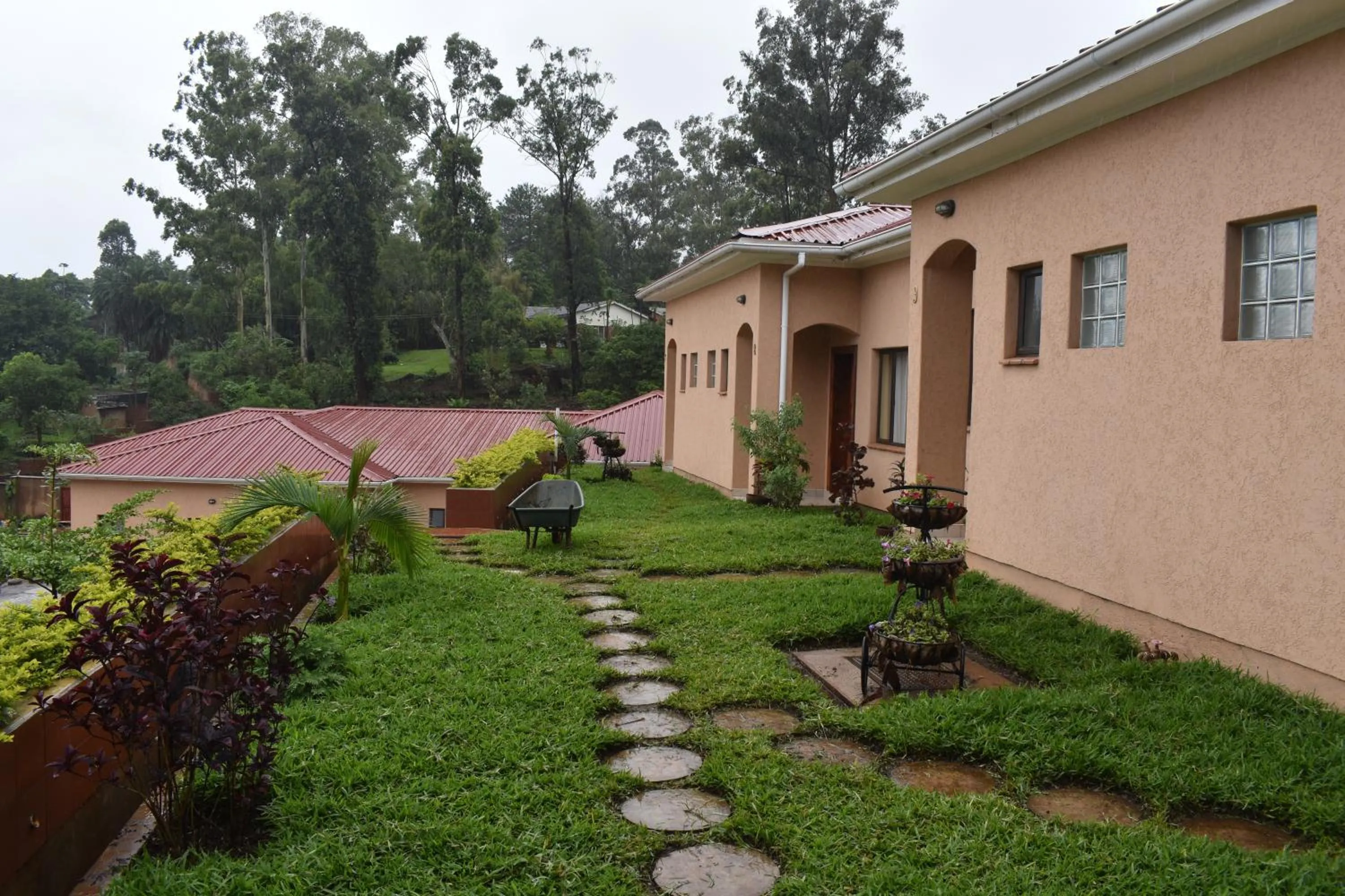 Inner courtyard view in Wadonda Suites