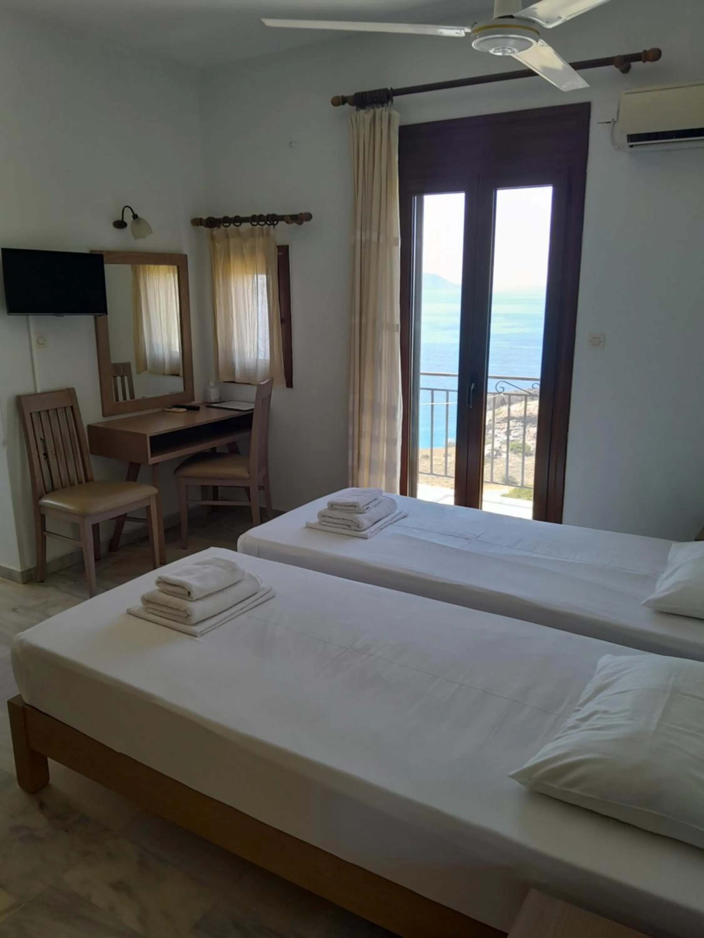 Bed in Kavos Melissa Studios