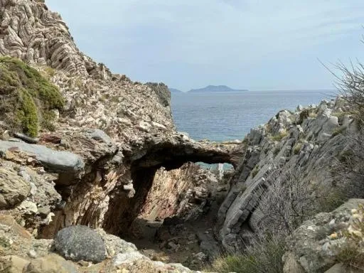 Natural landscape in Kavos Melissa Studios