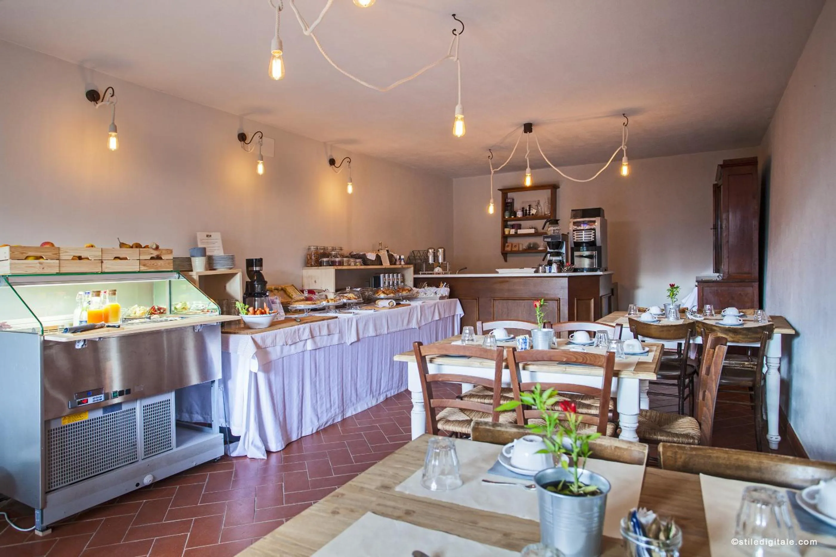 Restaurant/places to eat in Relais Villa Belvedere