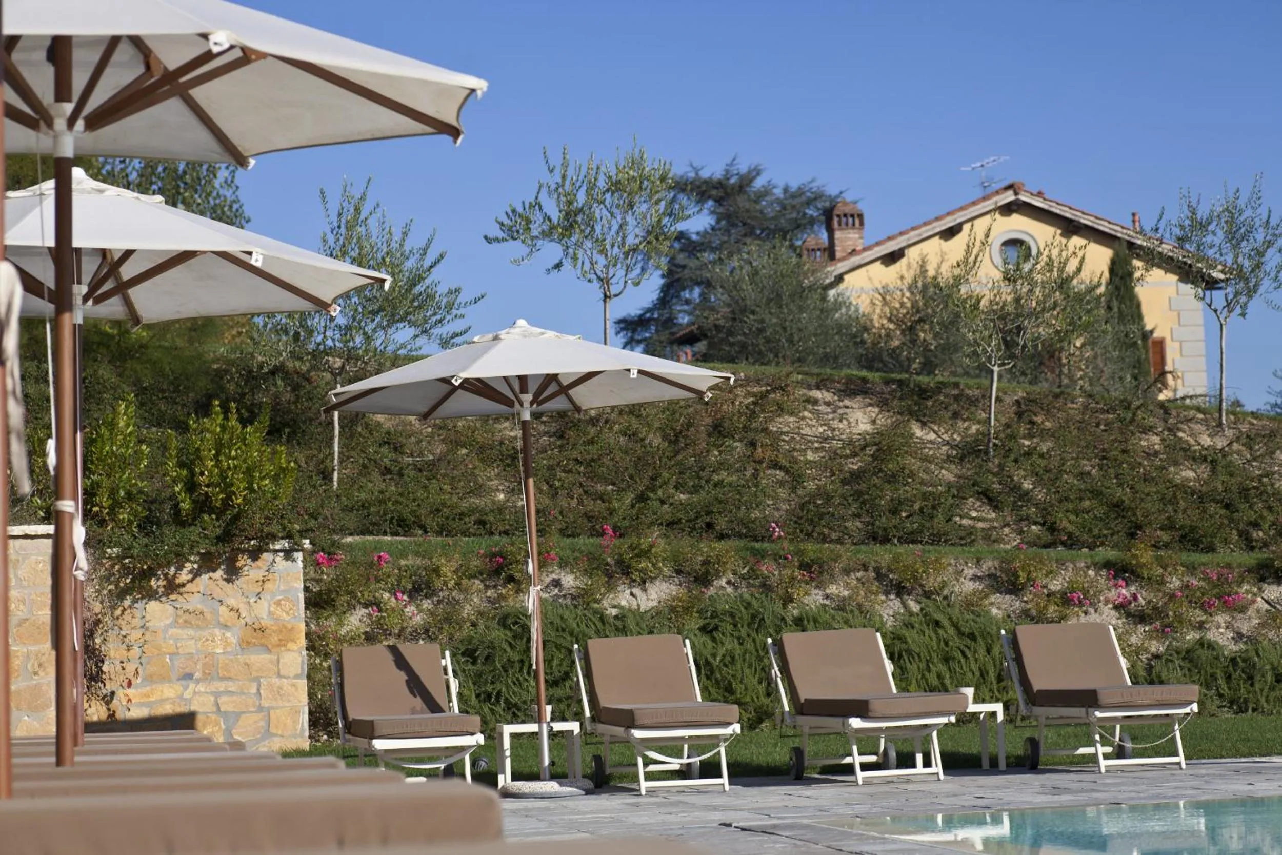Swimming pool in Relais Villa Belvedere