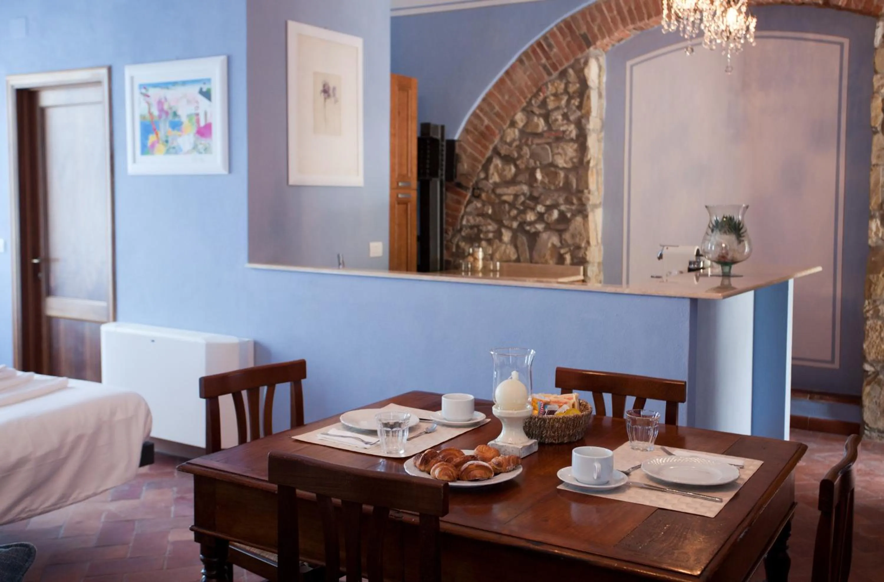 Kitchen or kitchenette, Bed in Relais Villa Belvedere