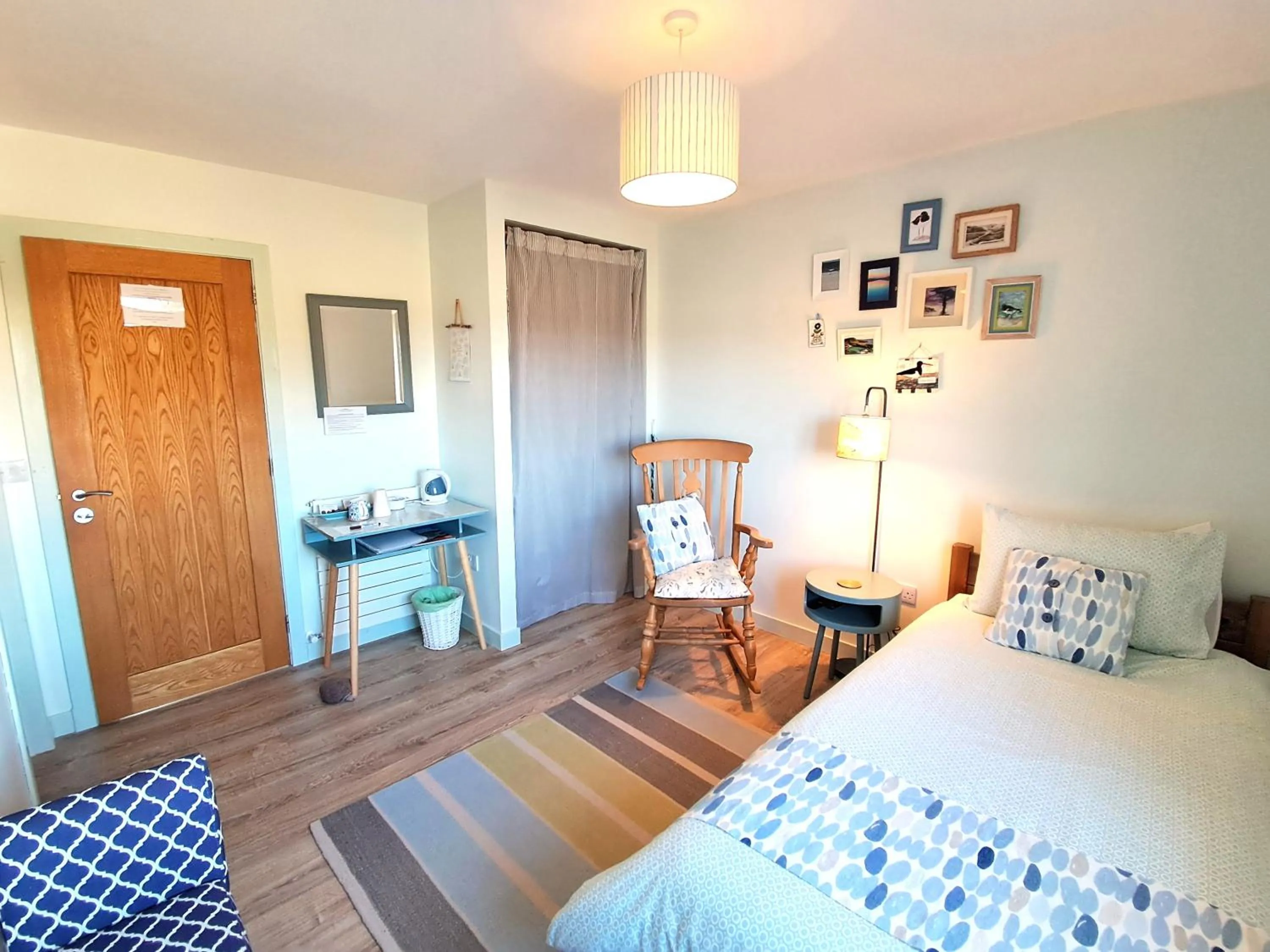 Sea view, Bed in An Cois Na Mara Bed & Breakfast