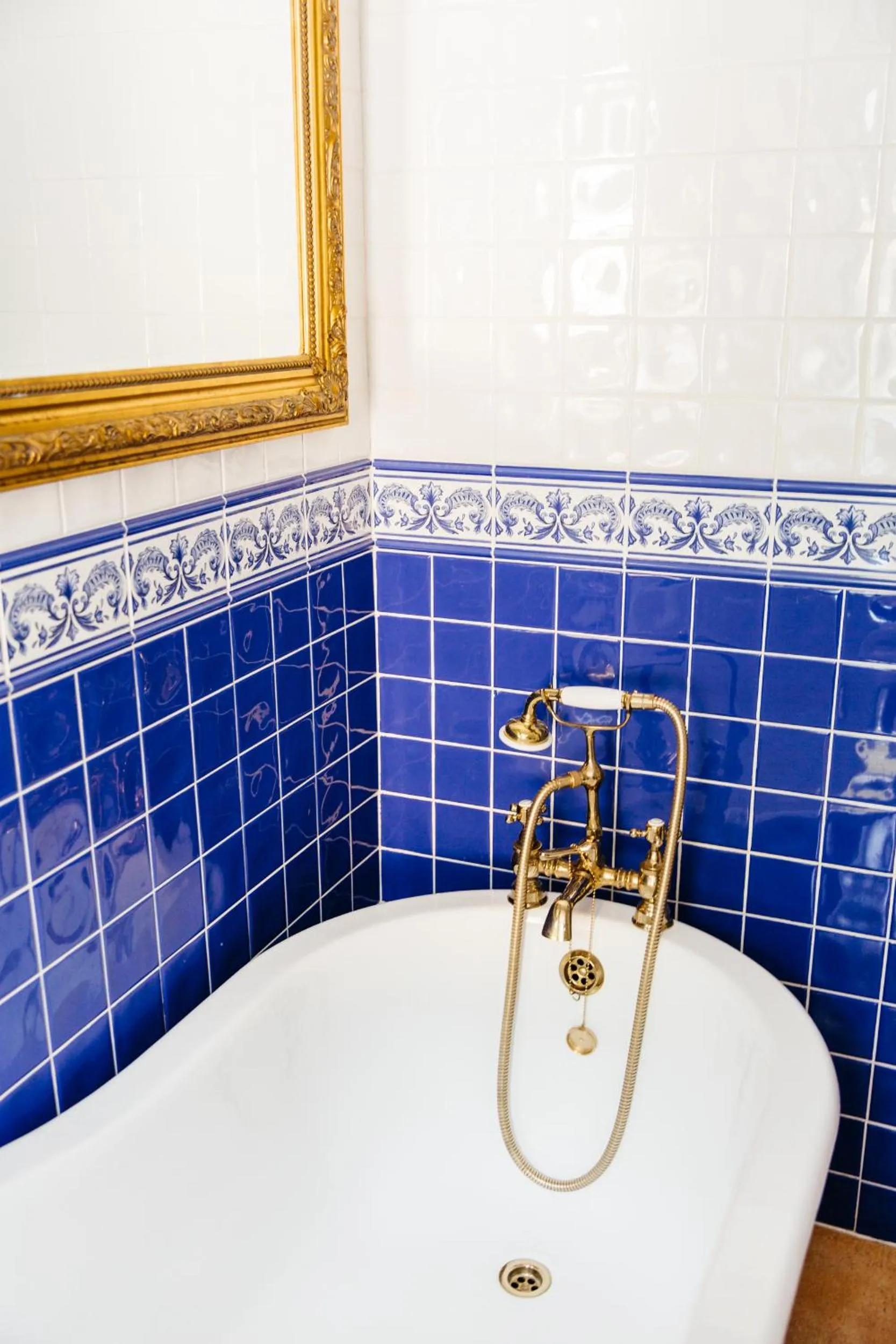 Bathroom in Alltavona House