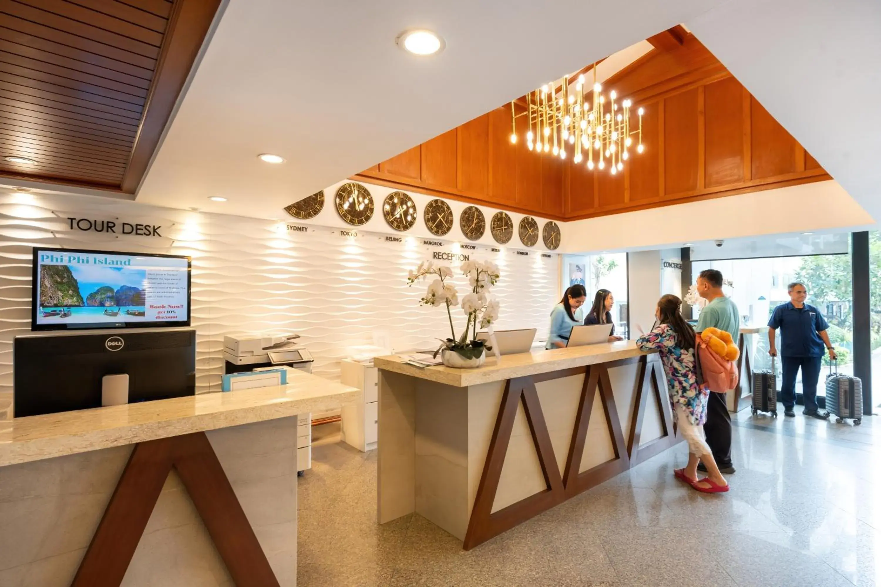 Lobby or reception in Andaman Beach Suites Hotel, Patong Phuket Lobby or reception in Andaman Beach Suites Hotel, Patong Phuket