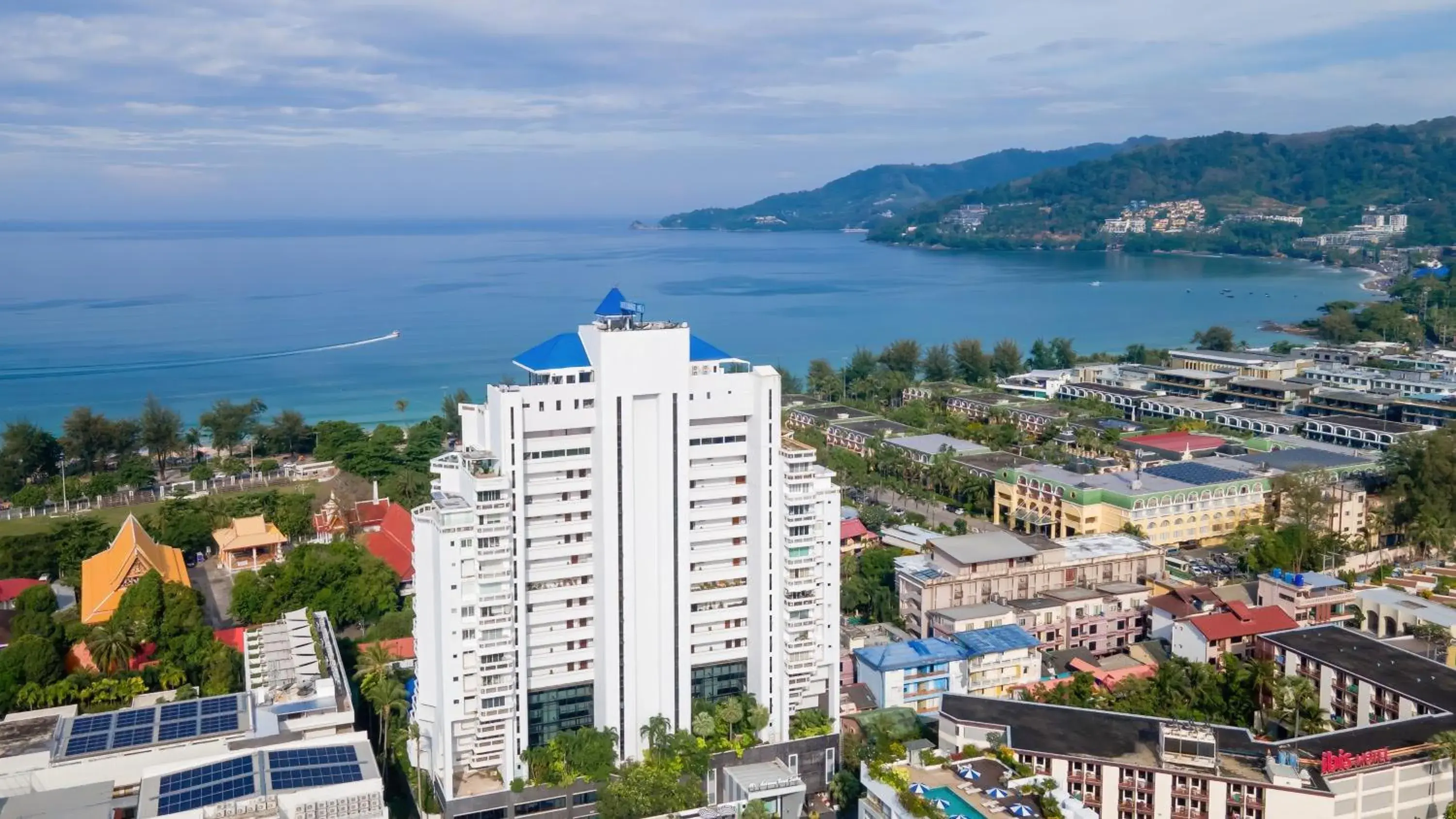 Property building in Andaman Beach Suites Hotel, Patong Phuket Property building in Andaman Beach Suites Hotel, Patong Phuket