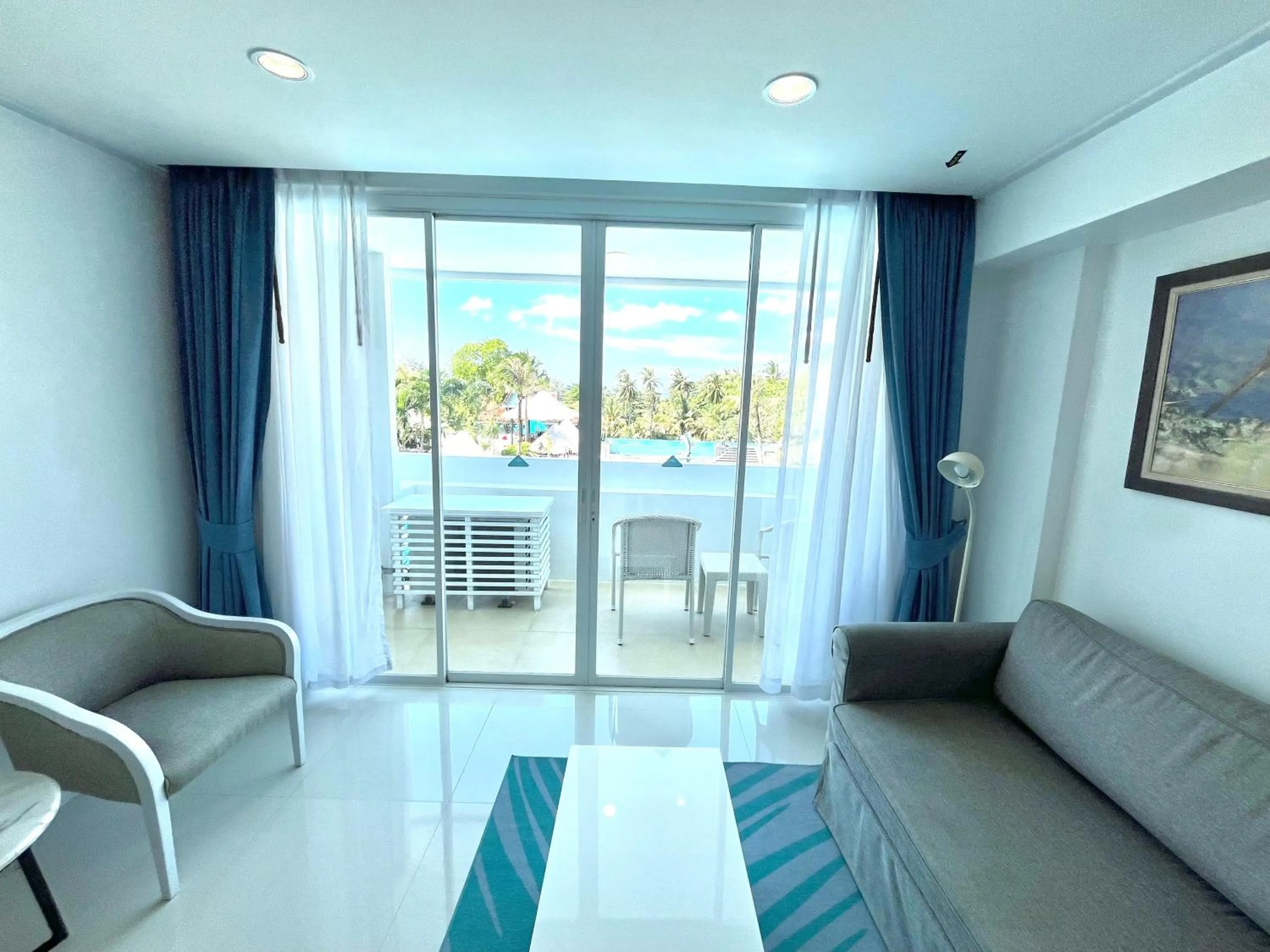 Balcony/Terrace in Andaman Beach Suites Hotel, Patong Phuket