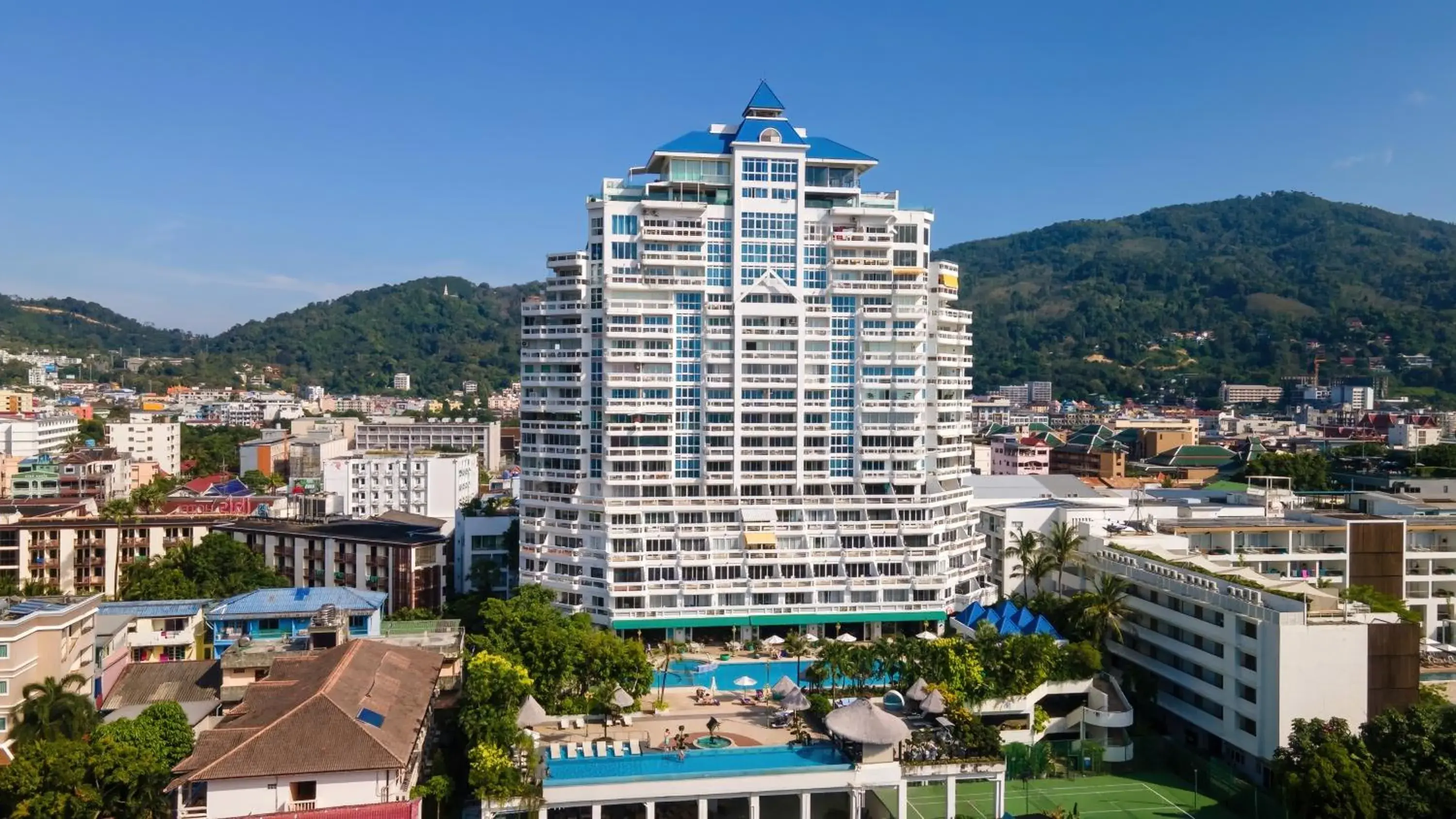 Property building in Andaman Beach Suites Hotel, Patong Phuket Property building in Andaman Beach Suites Hotel, Patong Phuket