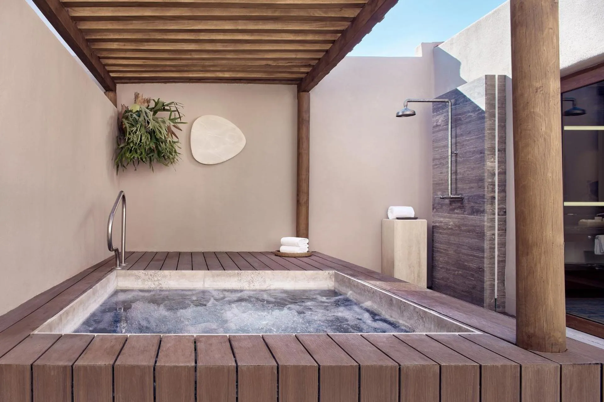 Hot Tub in Four Seasons Resort Punta Mita