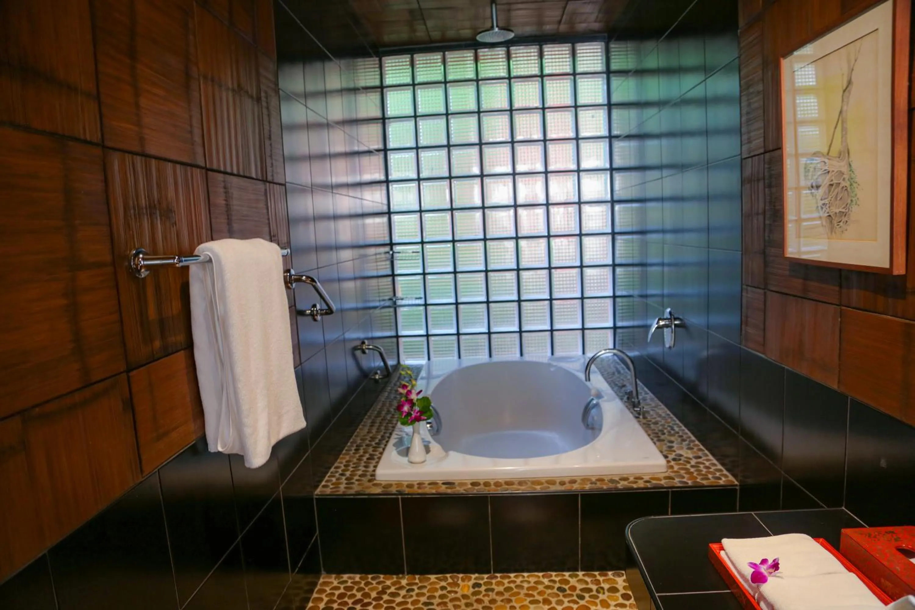 Bath in Mom Tri's Villa Royale - SHA Plus