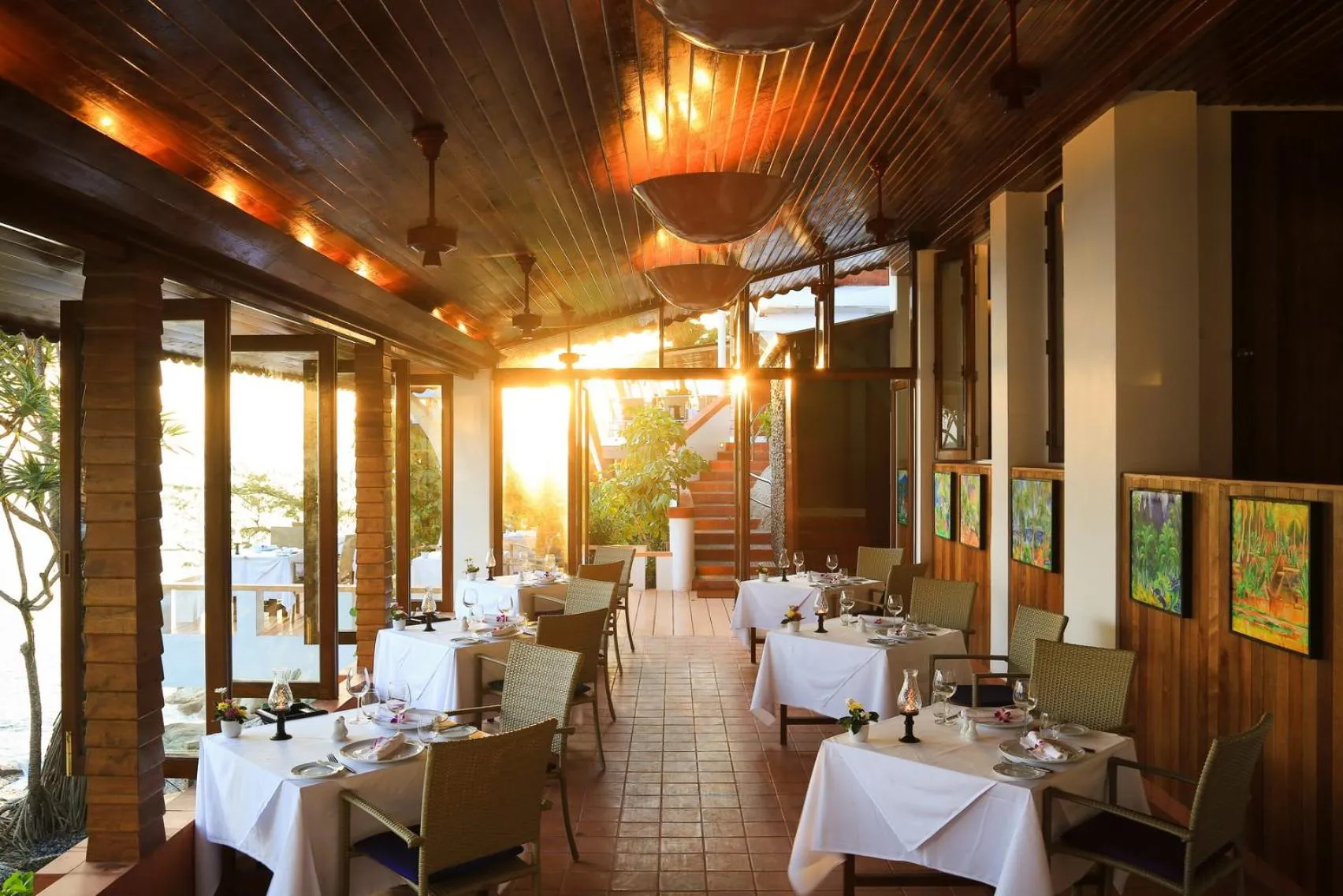 Restaurant/places to eat in Mom Tri's Villa Royale - SHA Plus