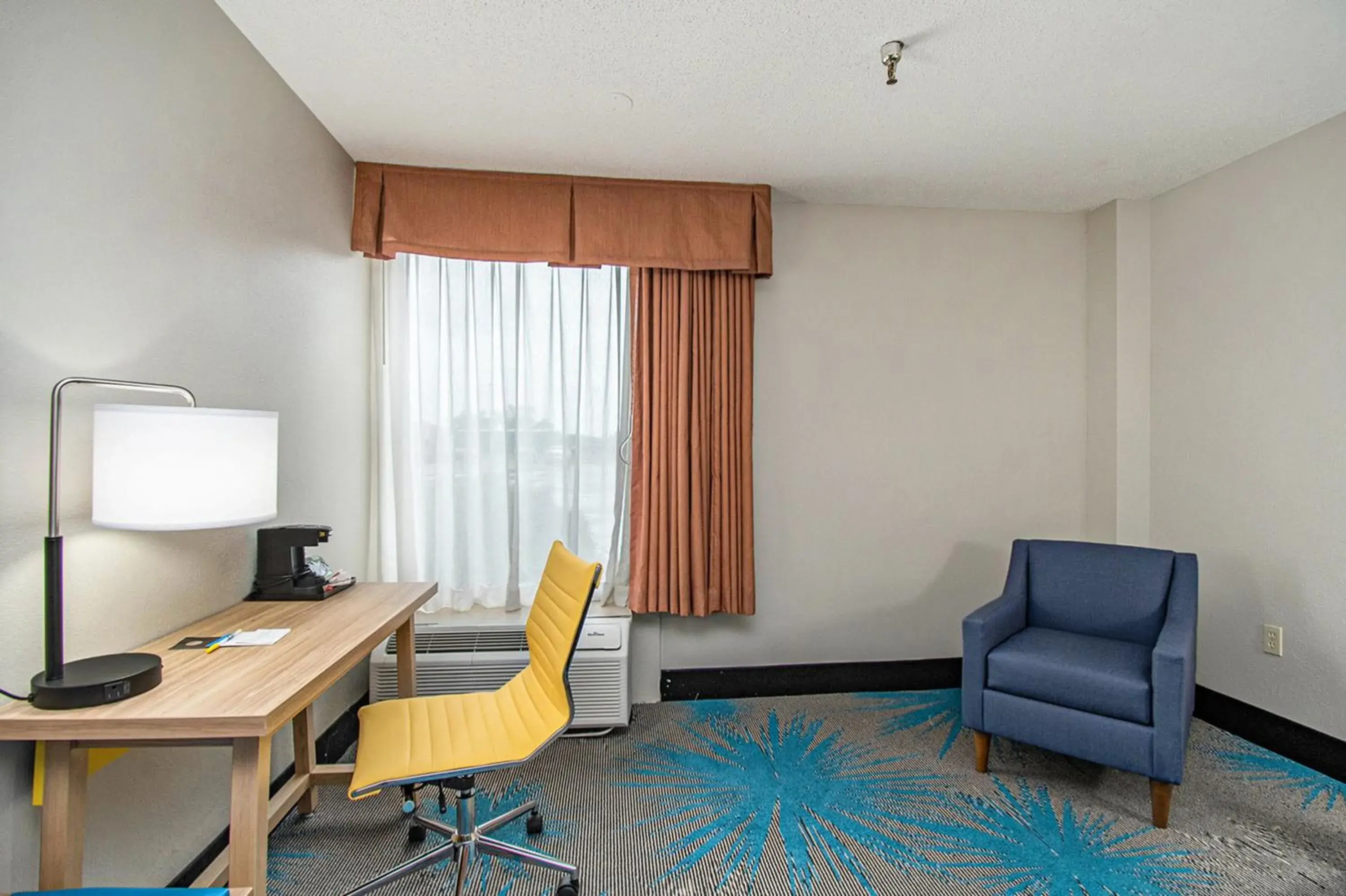 Bedroom in Days Inn & Suites by Wyndham Mt Pleasant Bedroom in Days Inn & Suites by Wyndham Mt Pleasant