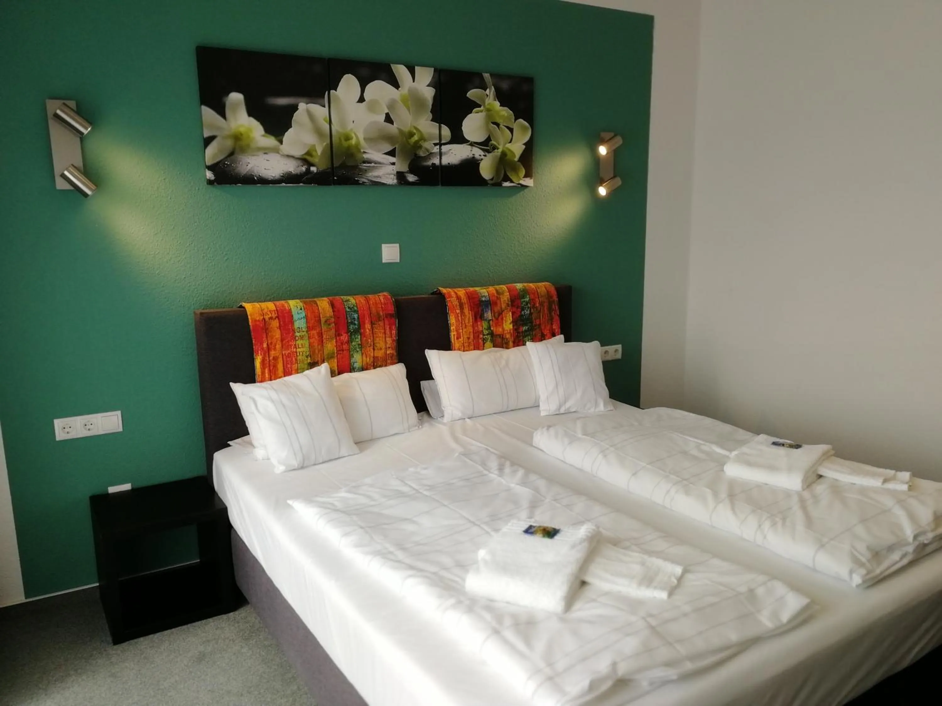 Bed in Hotel & Gasthaus Zum Domkreuger