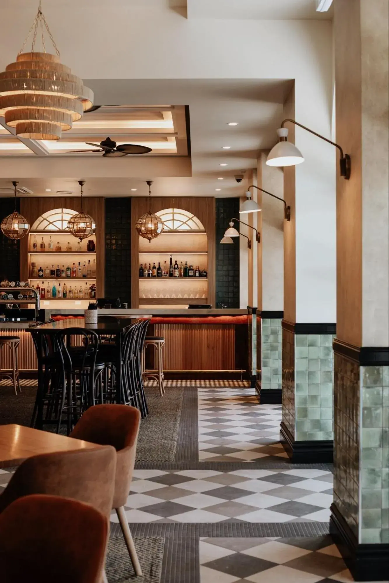 Restaurant/places to eat in Oaks Townsville Hotel Restaurant/places to eat in Oaks Townsville Hotel