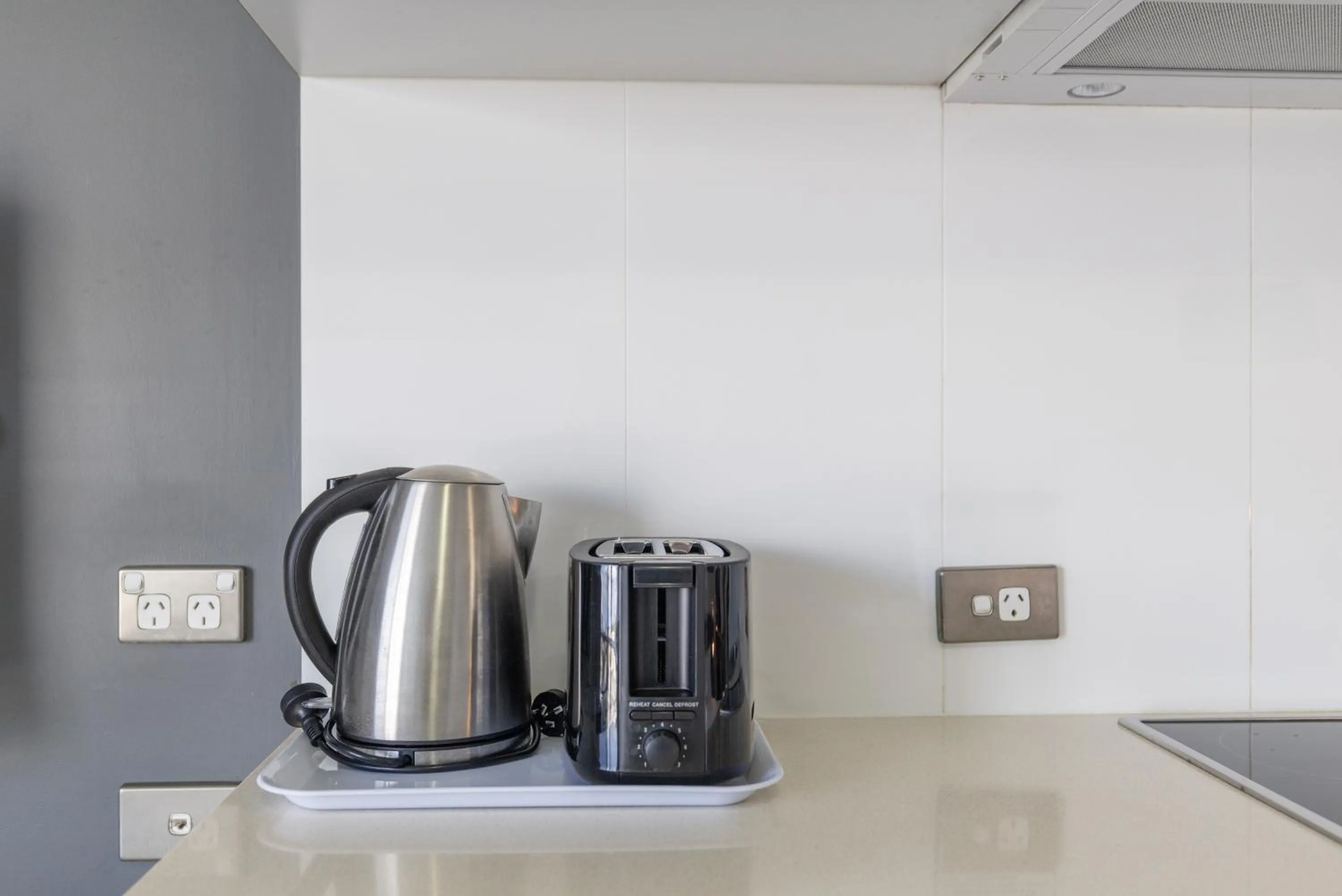 Coffee/tea facilities in Oaks Townsville Hotel