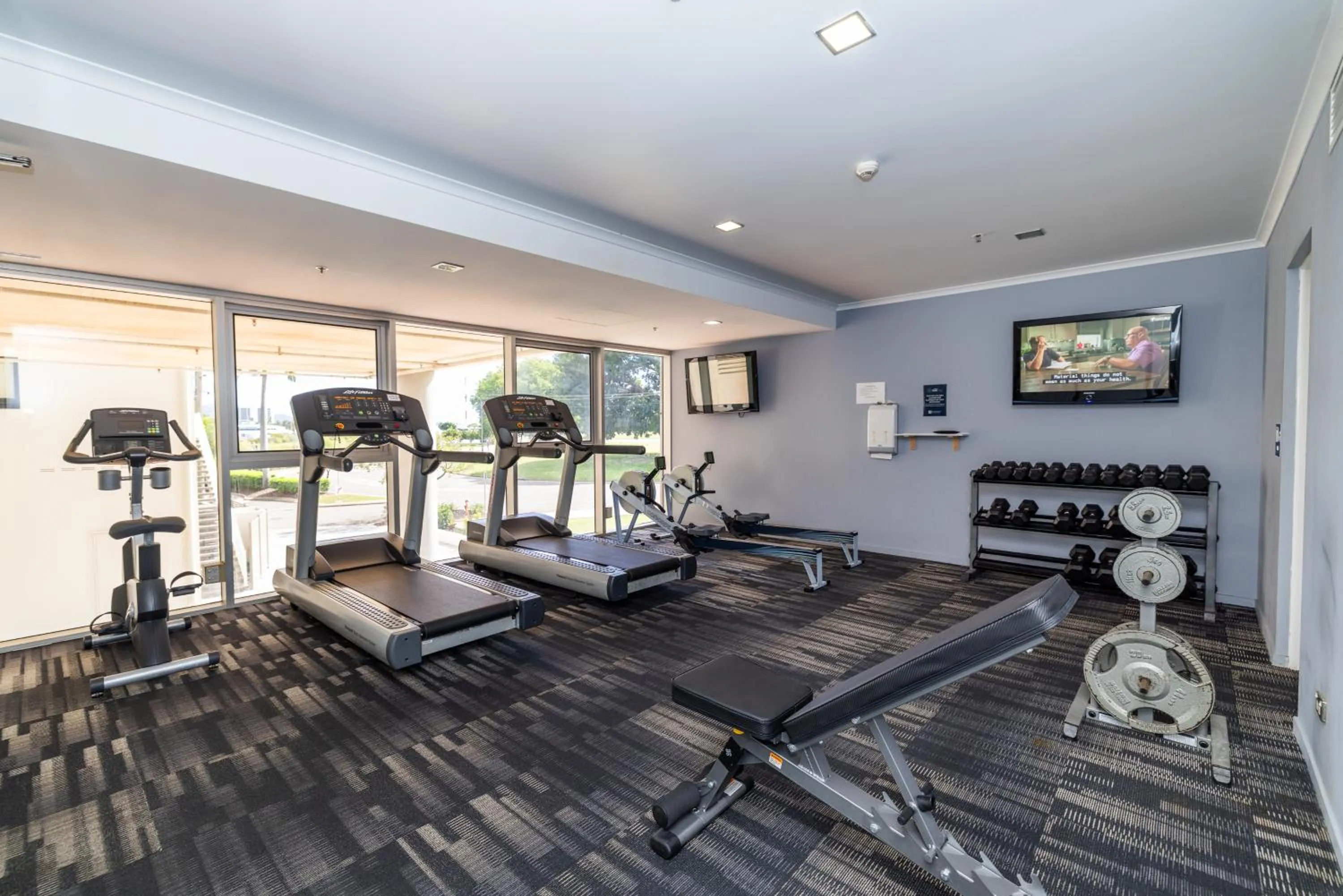 Fitness centre/facilities in Oaks Townsville Hotel