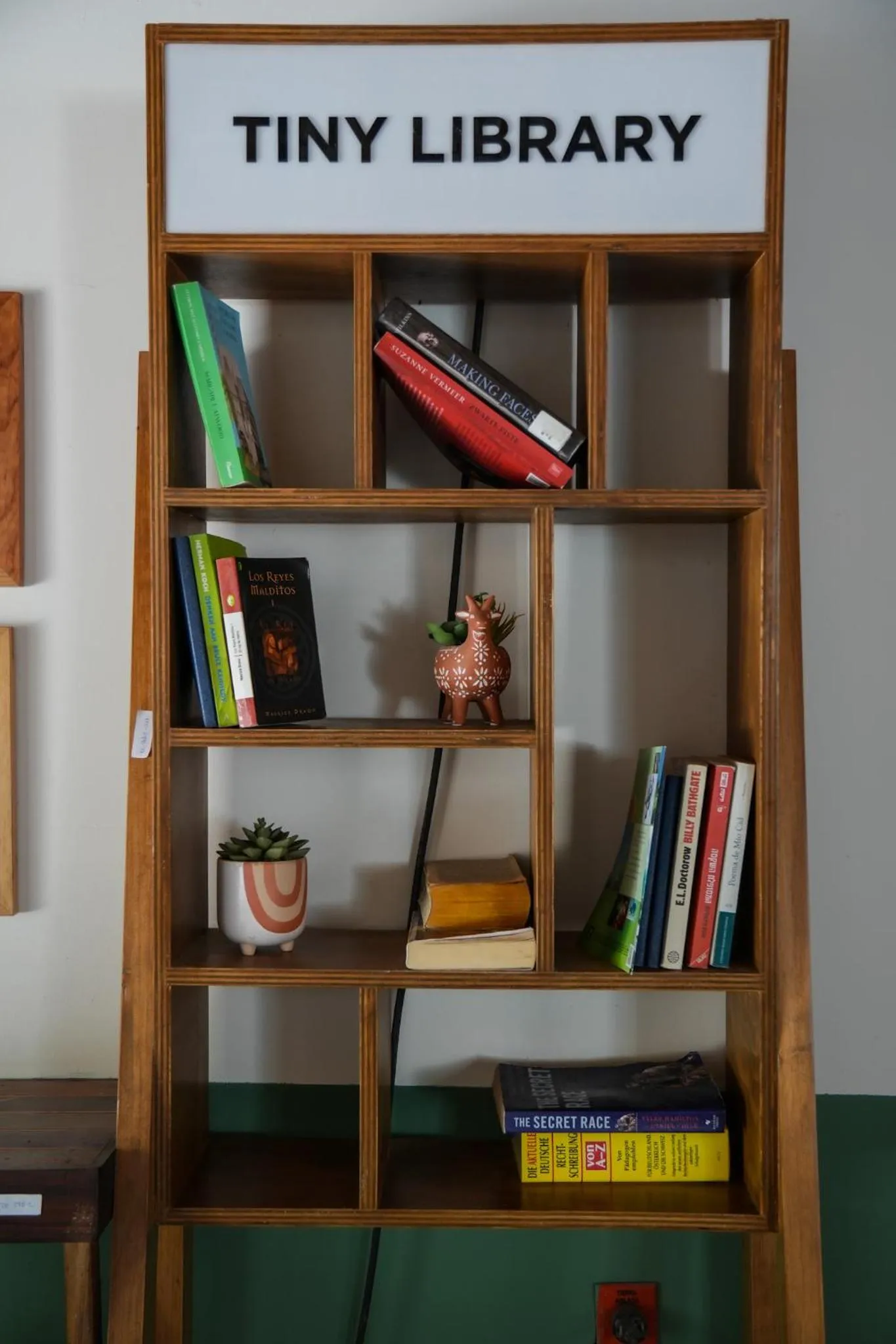 Library in Nílu Puerto Escondido by Selina