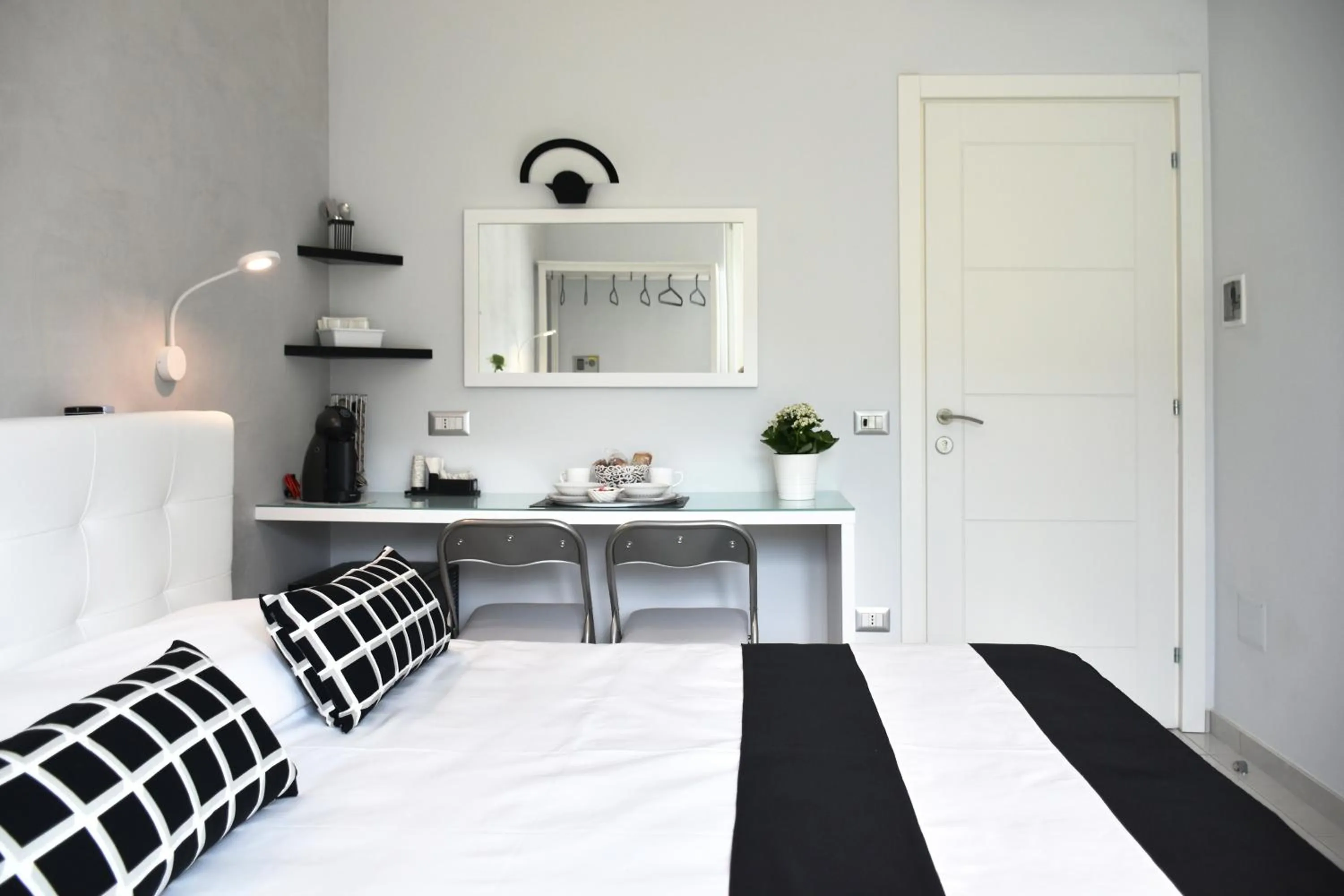 Bed in Costantino Suites