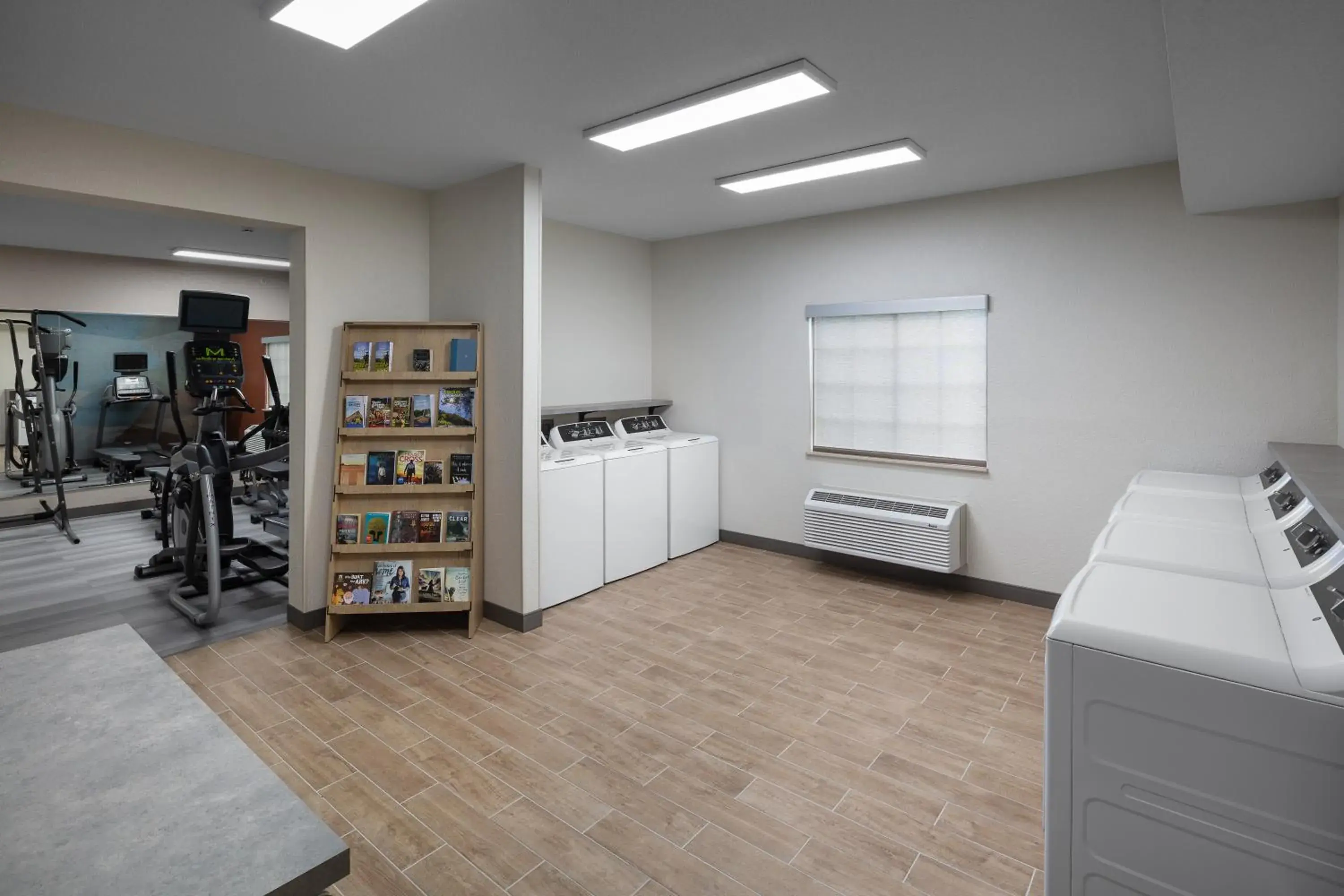 Fitness centre/facilities in Candlewood Suites St. Robert by IHG Fitness centre/facilities in Candlewood Suites St. Robert by IHG