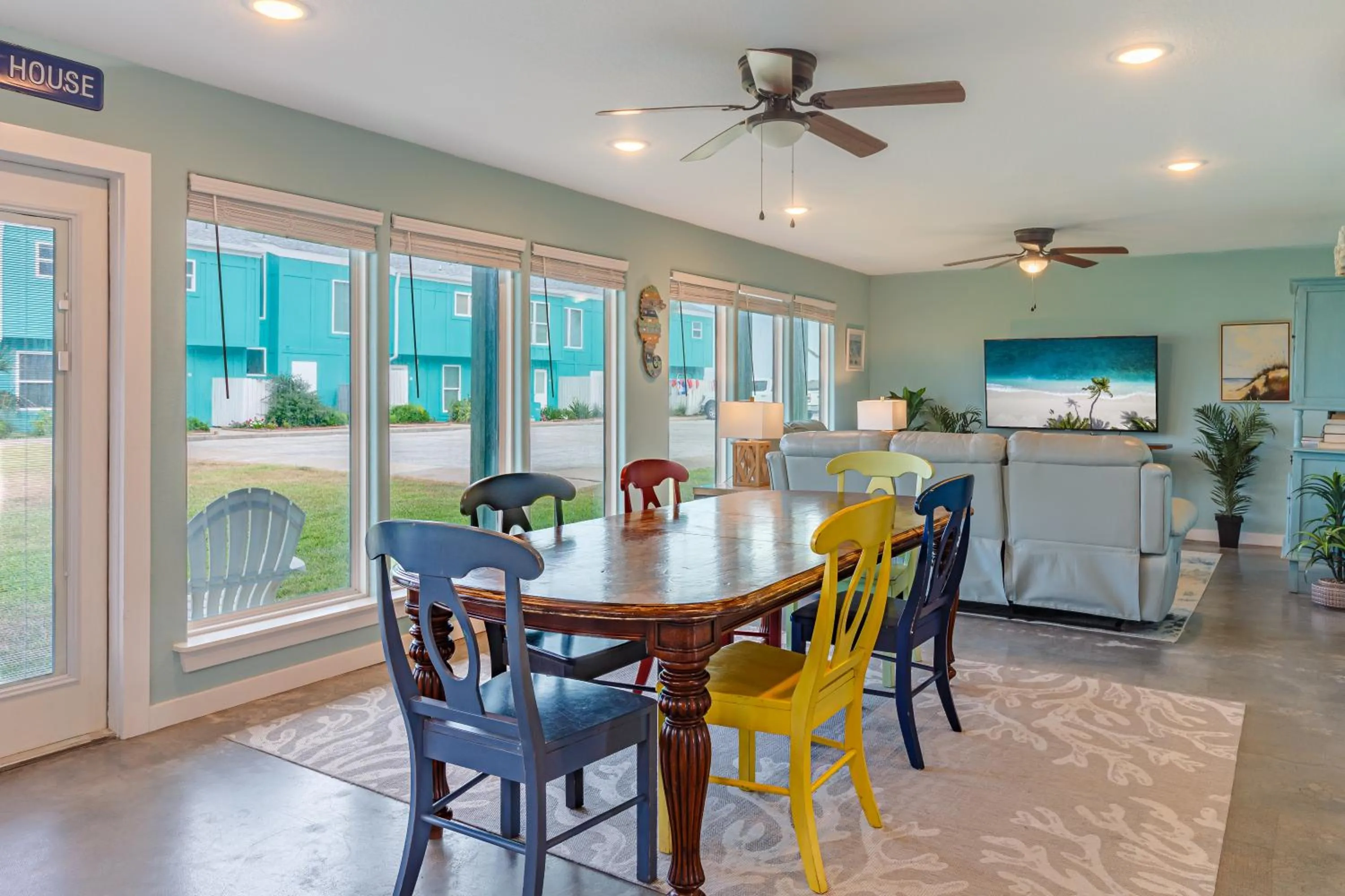 Executive Keys Condominiums on the Beach