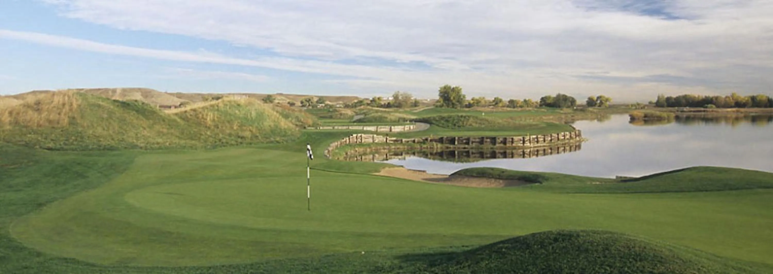 Golfcourse in Candlewood Suites Denver Northeast - Brighton, an IHG Hotel