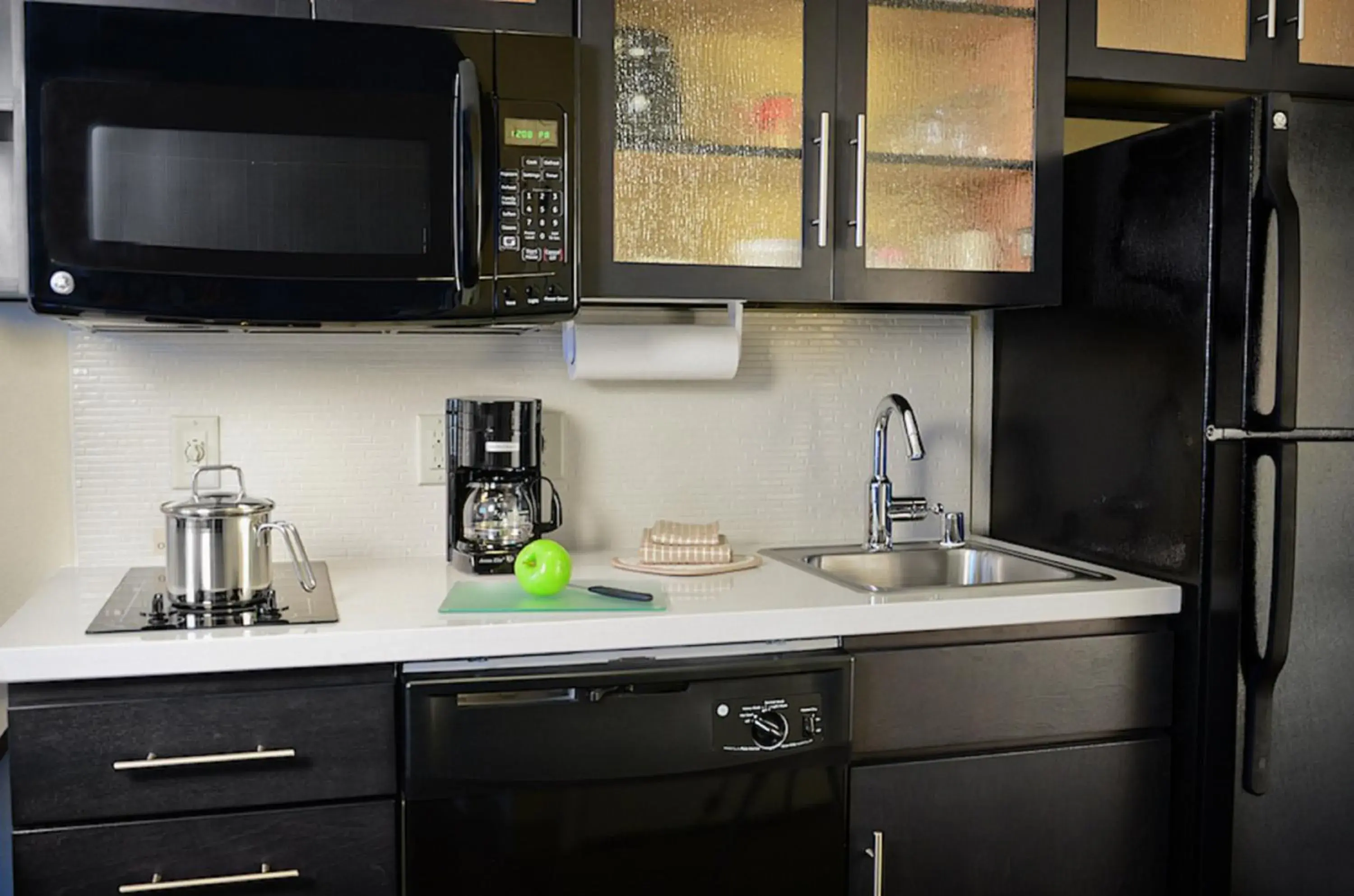 Queen Studio - Disability Access in Candlewood Suites Denver Northeast - Brighton, an IHG Hotel Queen Studio - Disability Access in Candlewood Suites Denver Northeast - Brighton, an IHG Hotel