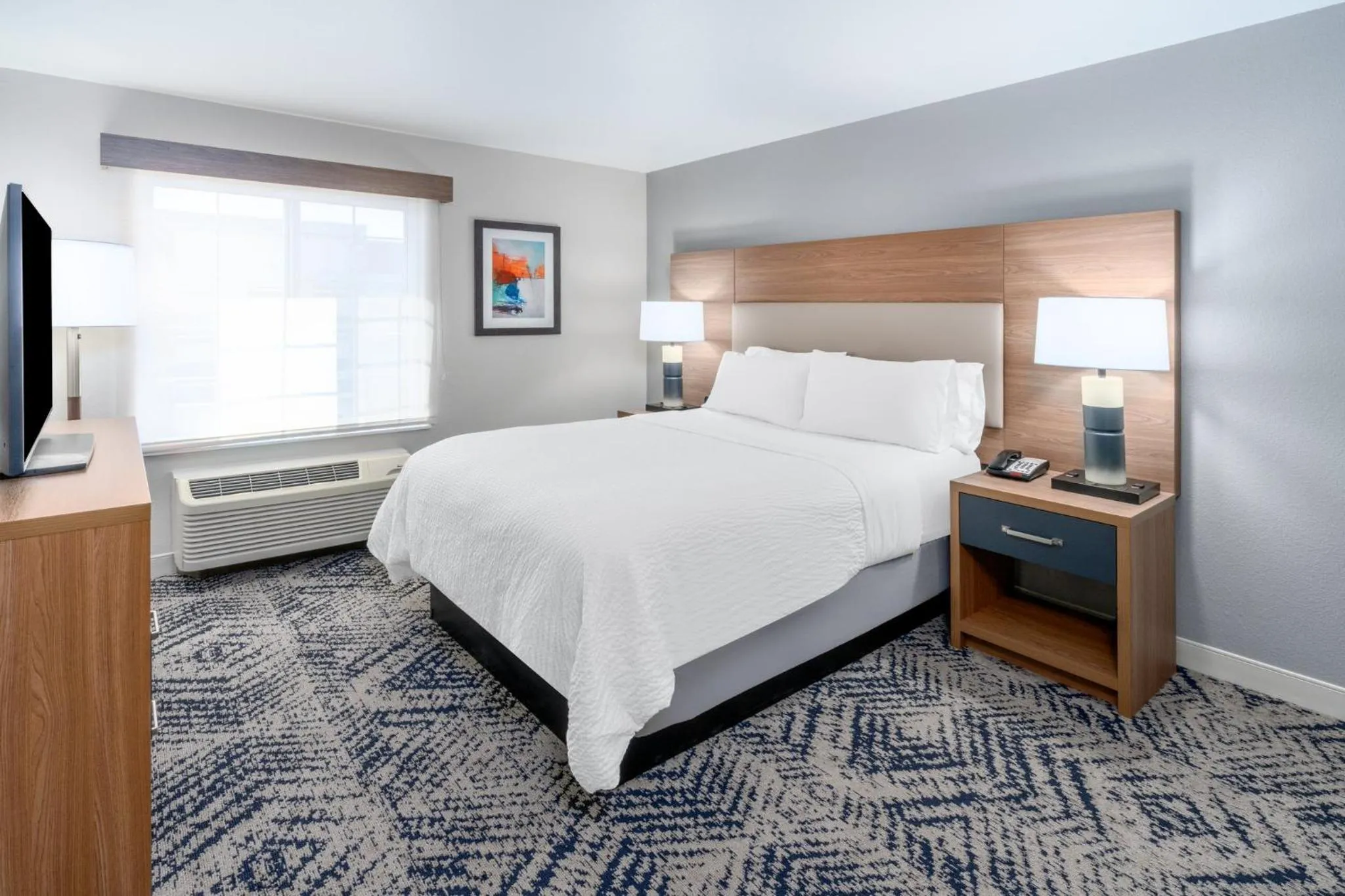 Photo of the whole room, Bed in Candlewood Suites Denver Northeast - Brighton, an IHG Hotel
