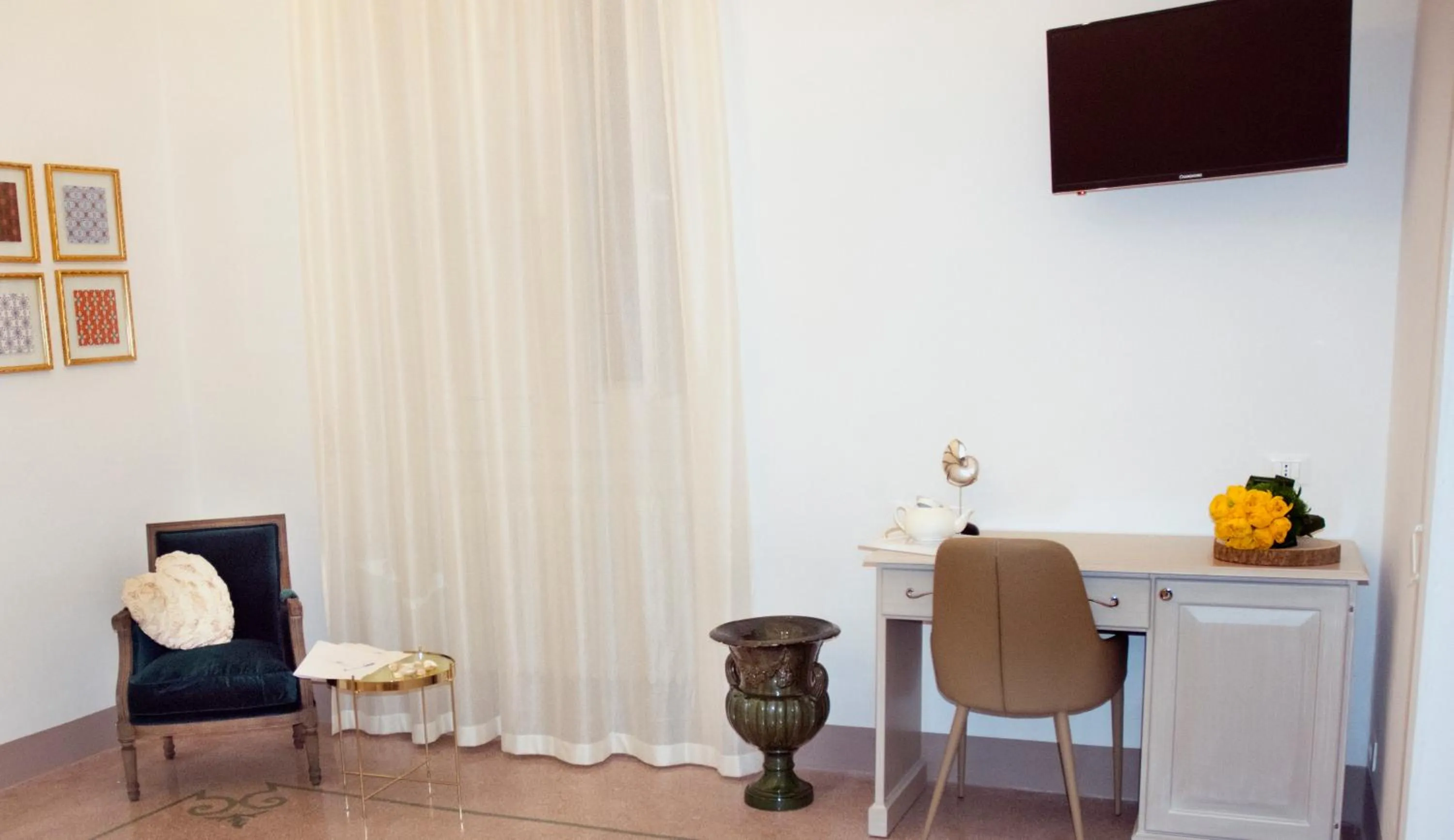 Coffee/tea facilities in Villa Cesarea Dimora di Charme