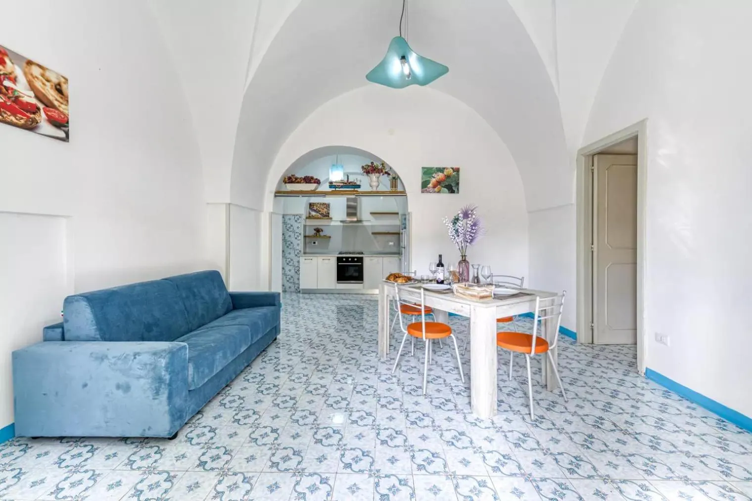 Kitchen or kitchenette in Villa Cesarea Dimora di Charme