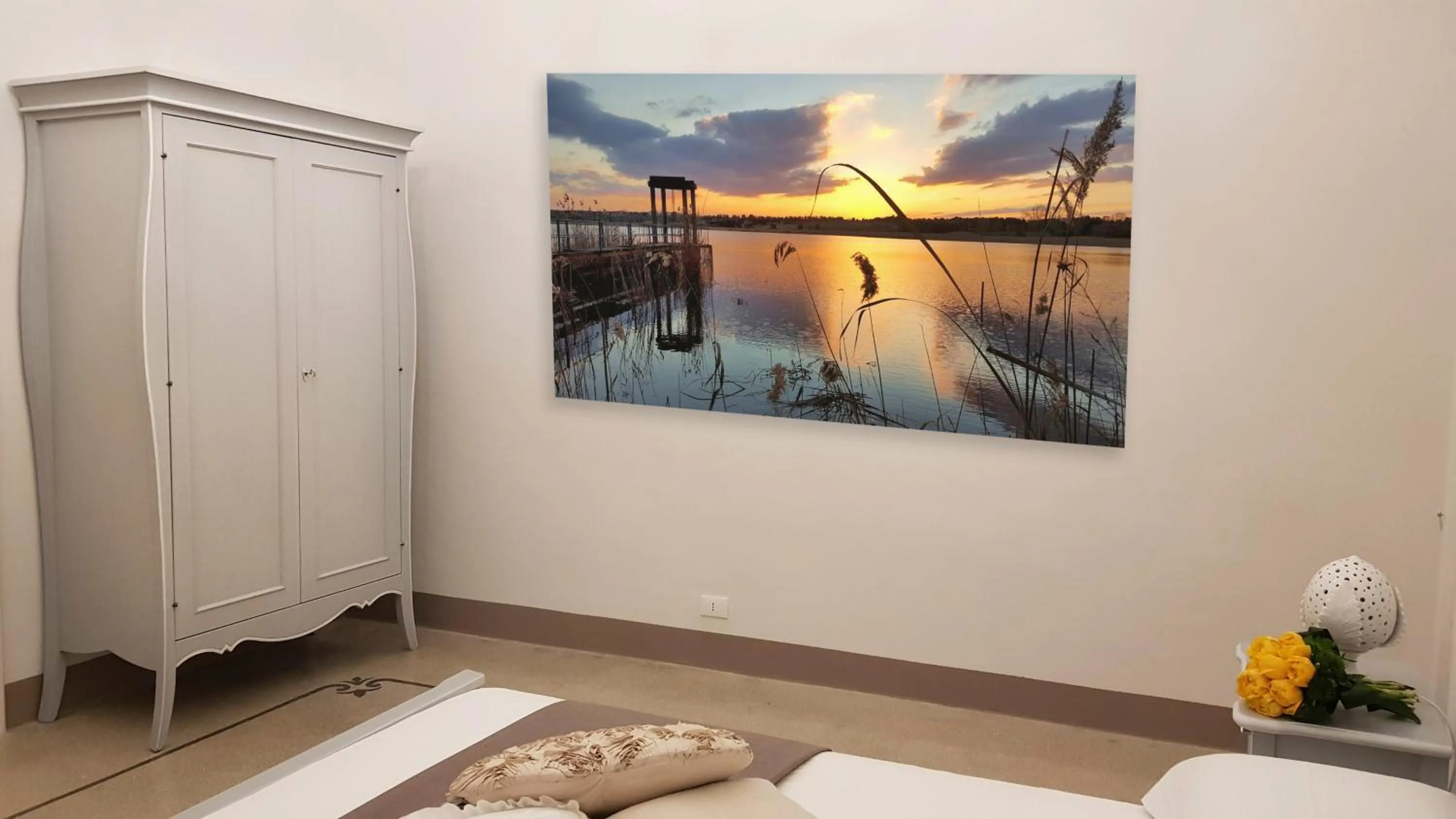 Bedroom, Bed in Villa Cesarea Dimora di Charme